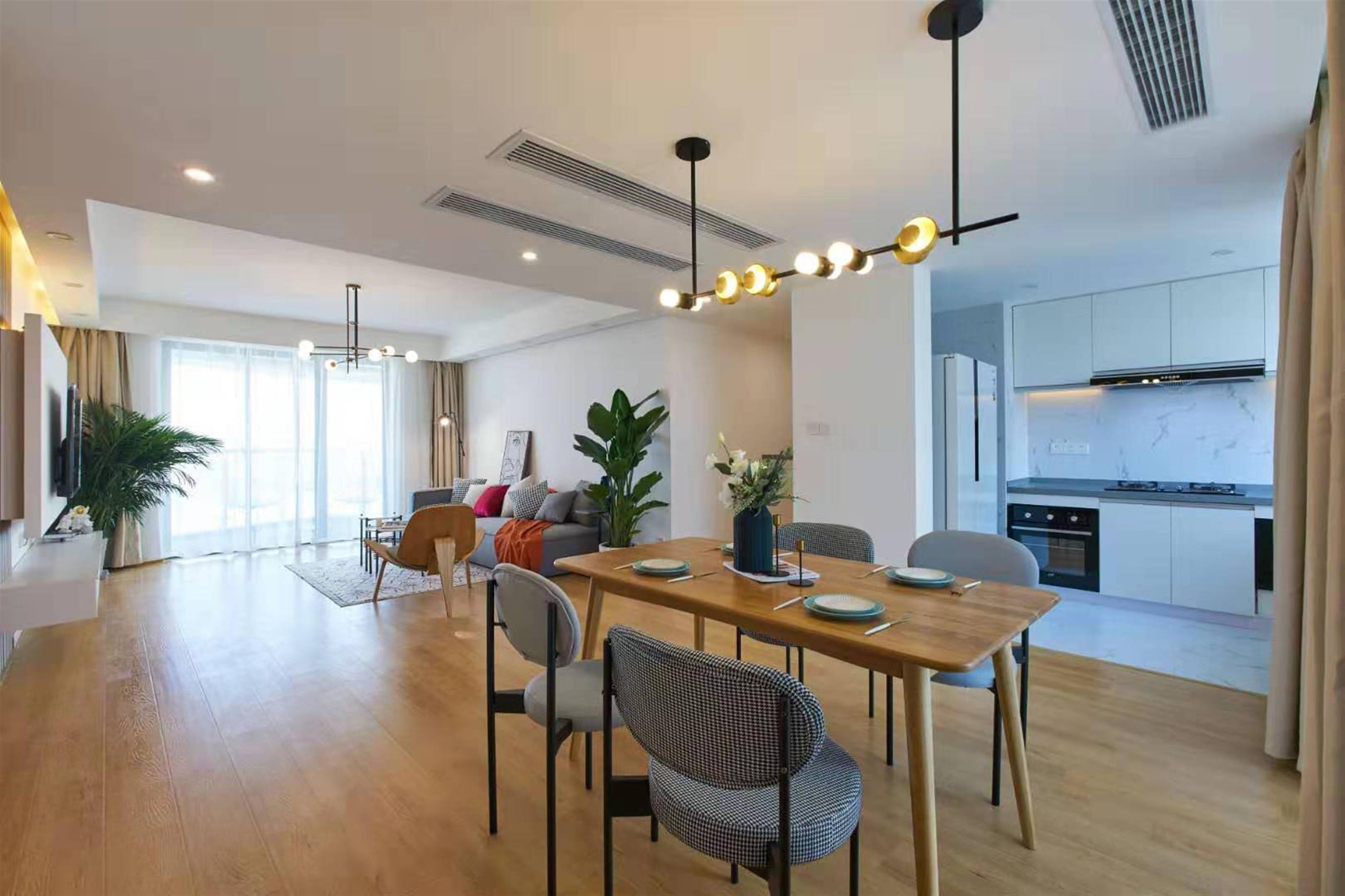 open design Modern 3BR Apt w Fantastic River View nr LN 4,8 for Rent in Shanghai