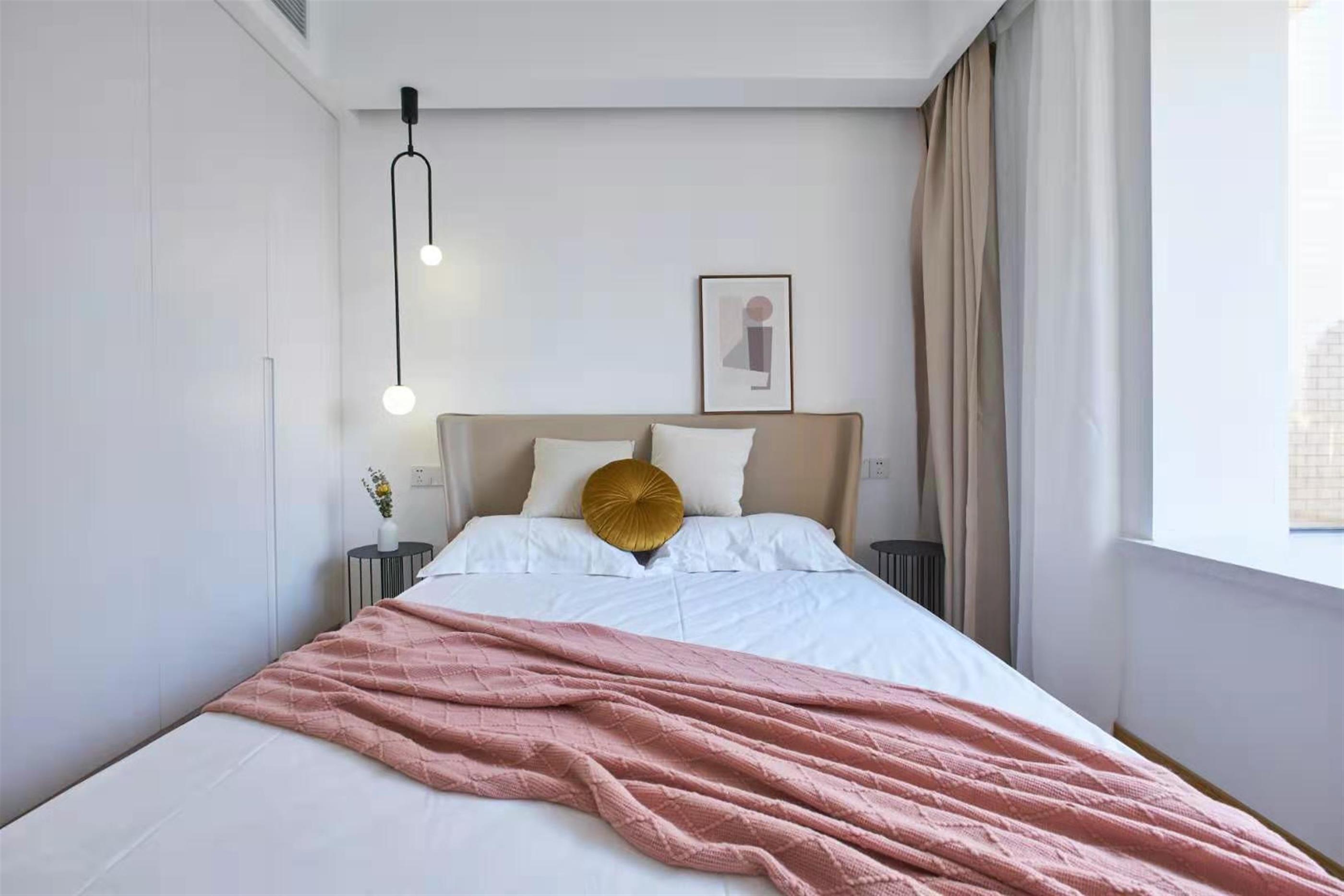Bright Bedroom Modern 3BR Apt w Fantastic River View nr LN 4,8 for Rent in Shanghai