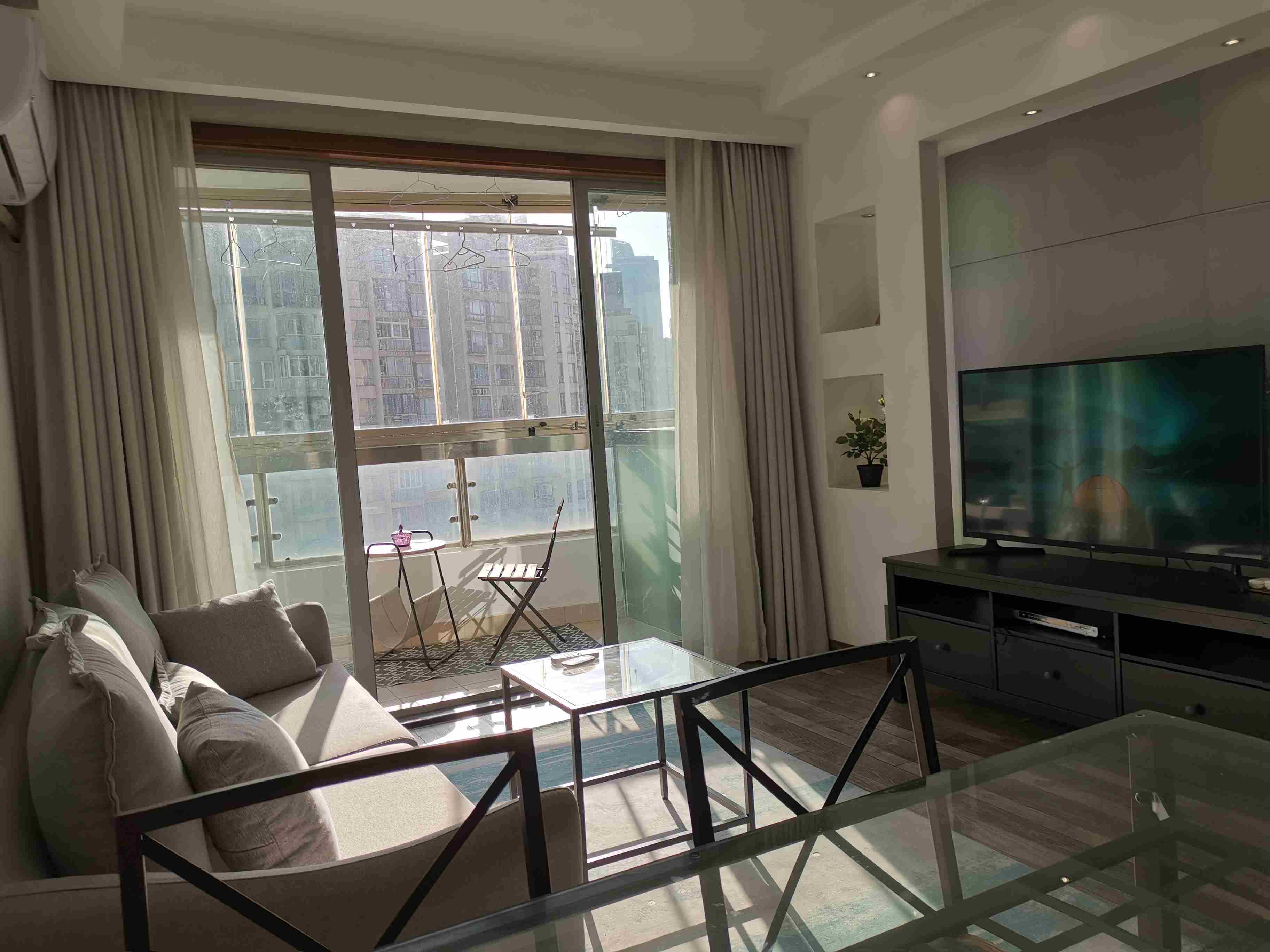 Comfy Cozy Bright W Nanjing Rd 1BR nr LN 2/12/13 for Rent in 