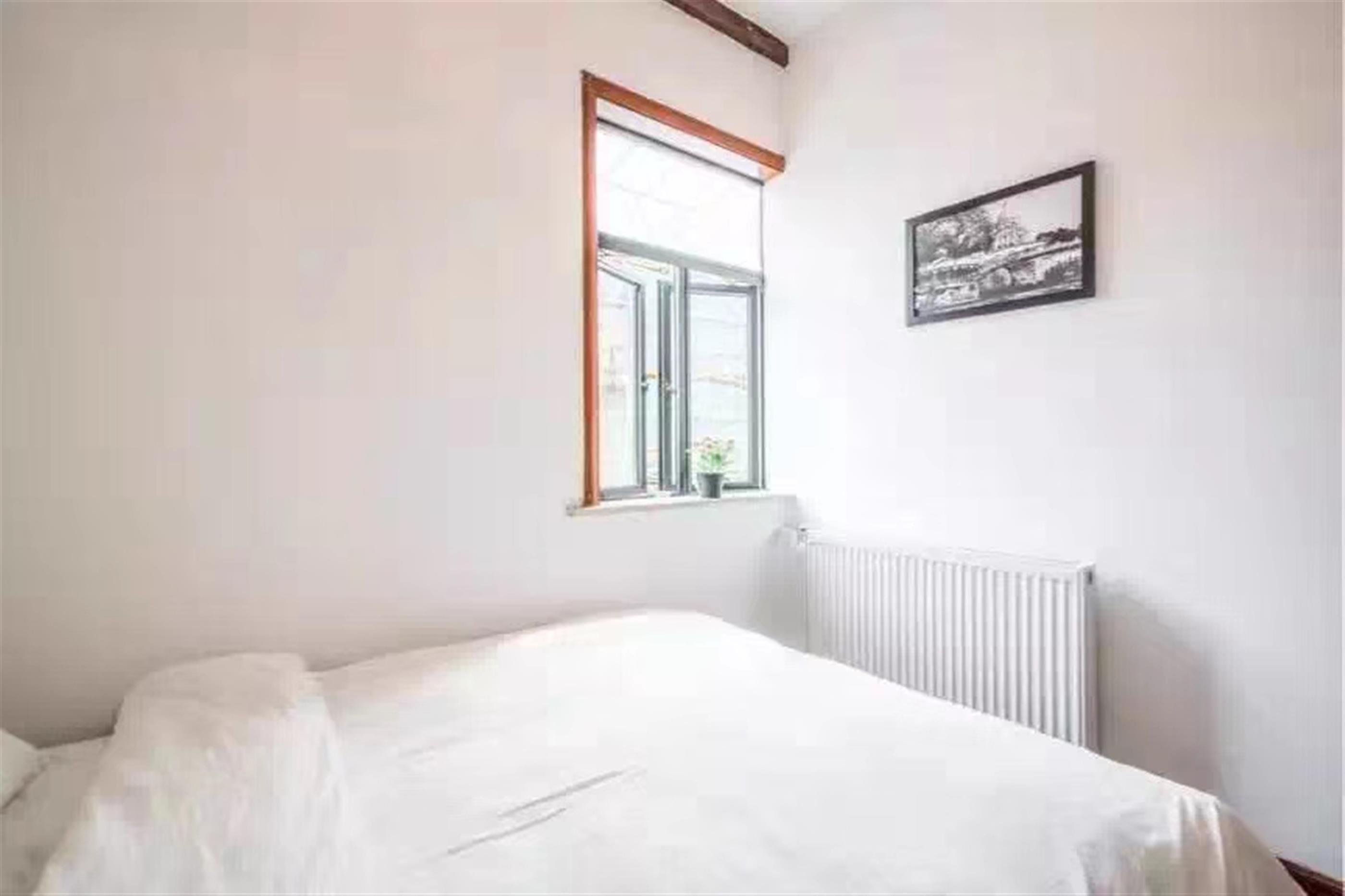 Bright Rooms Bright Cozy 2BR in Quiet FFC Lane House nr LN 1/7 for Rent in Shanghai