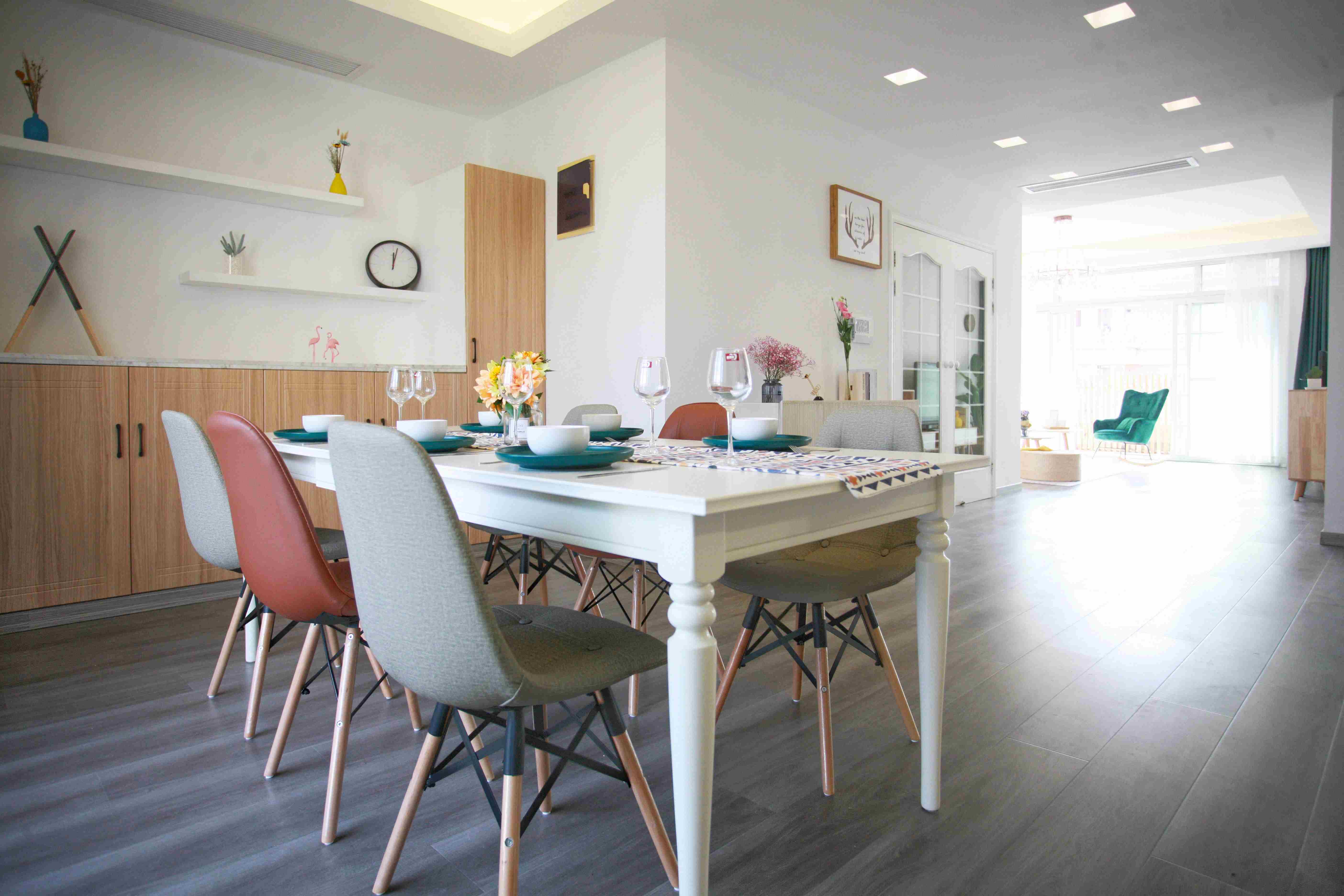 dining area Gorgeous Modern Spacious 3BR 2-Balcony Apartment w Fantastic Views for Rent in Pudong Shanghai