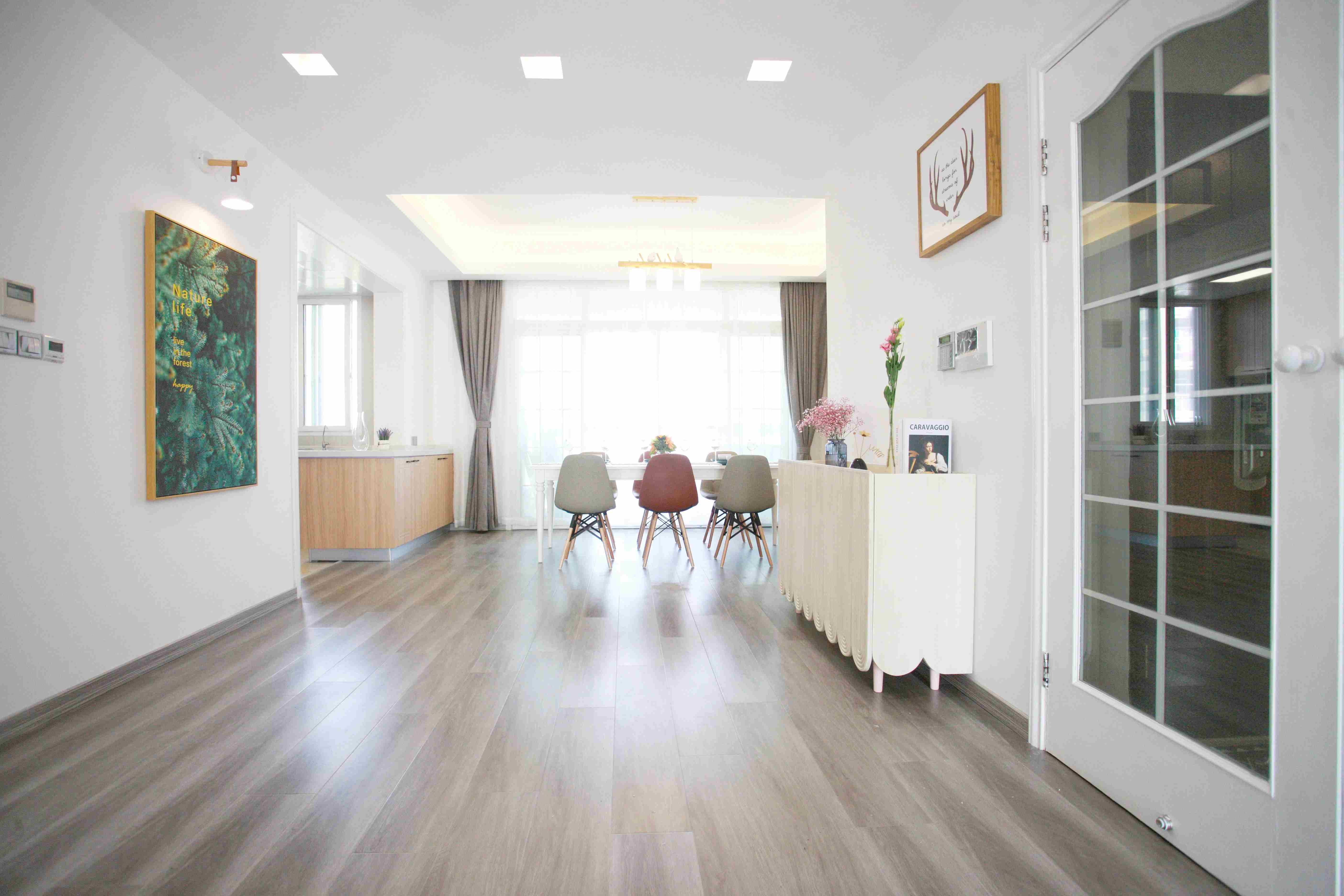 gorgeous floors Gorgeous Modern Spacious 3BR 2-Balcony Apartment w Fantastic Views for Rent in Pudong Shanghai