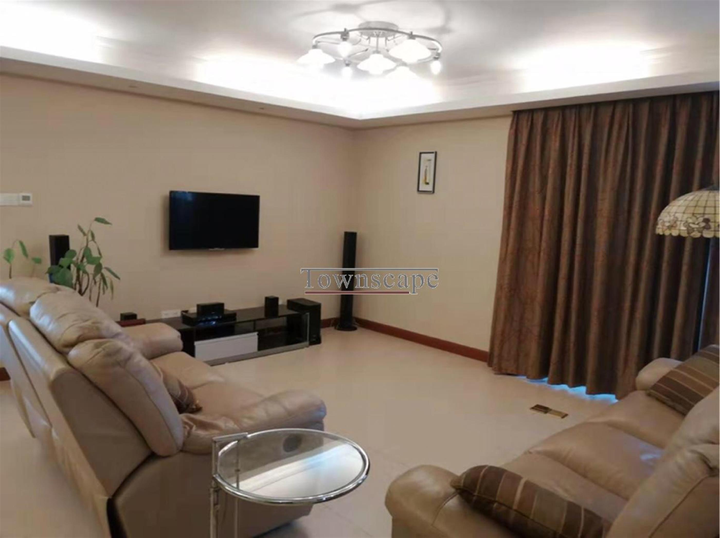 comfy sofas Great Value Spacious Bright 3BR Apartment Near LN 10 & Zoo for Rent in Shanghai