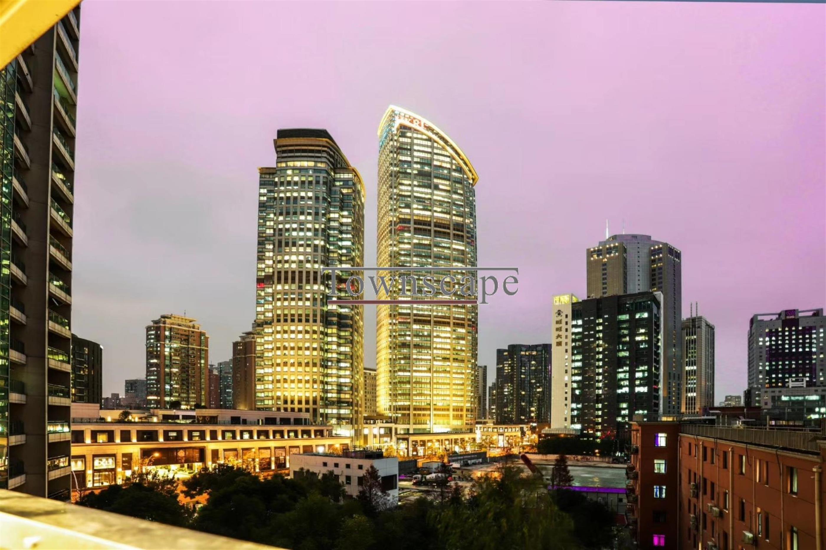 awesome views Spacious Modern Apt nr LN 2/12/13 in Shanghai’s W Nanjing Rd Area for Rent