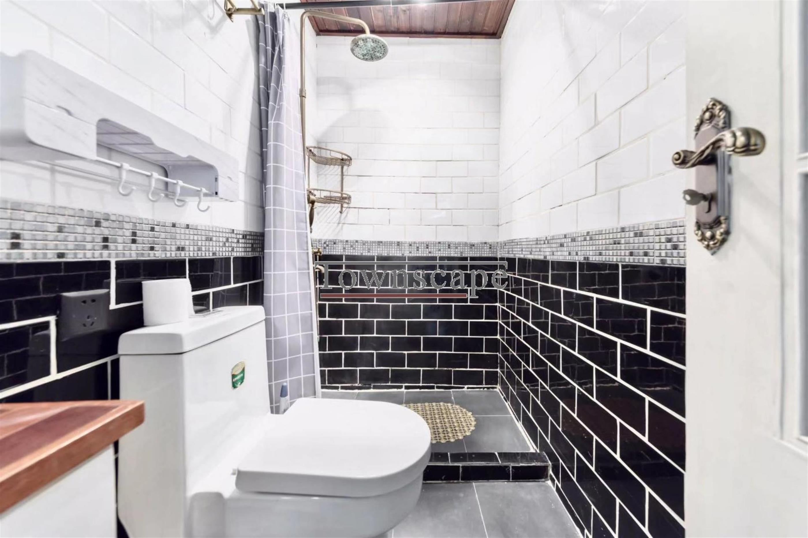 clean bathroom Bright Modern Cozy 1BR Lane House Apt nr LN 10/13 in Shanghai’s Xintiandi Area for Rent