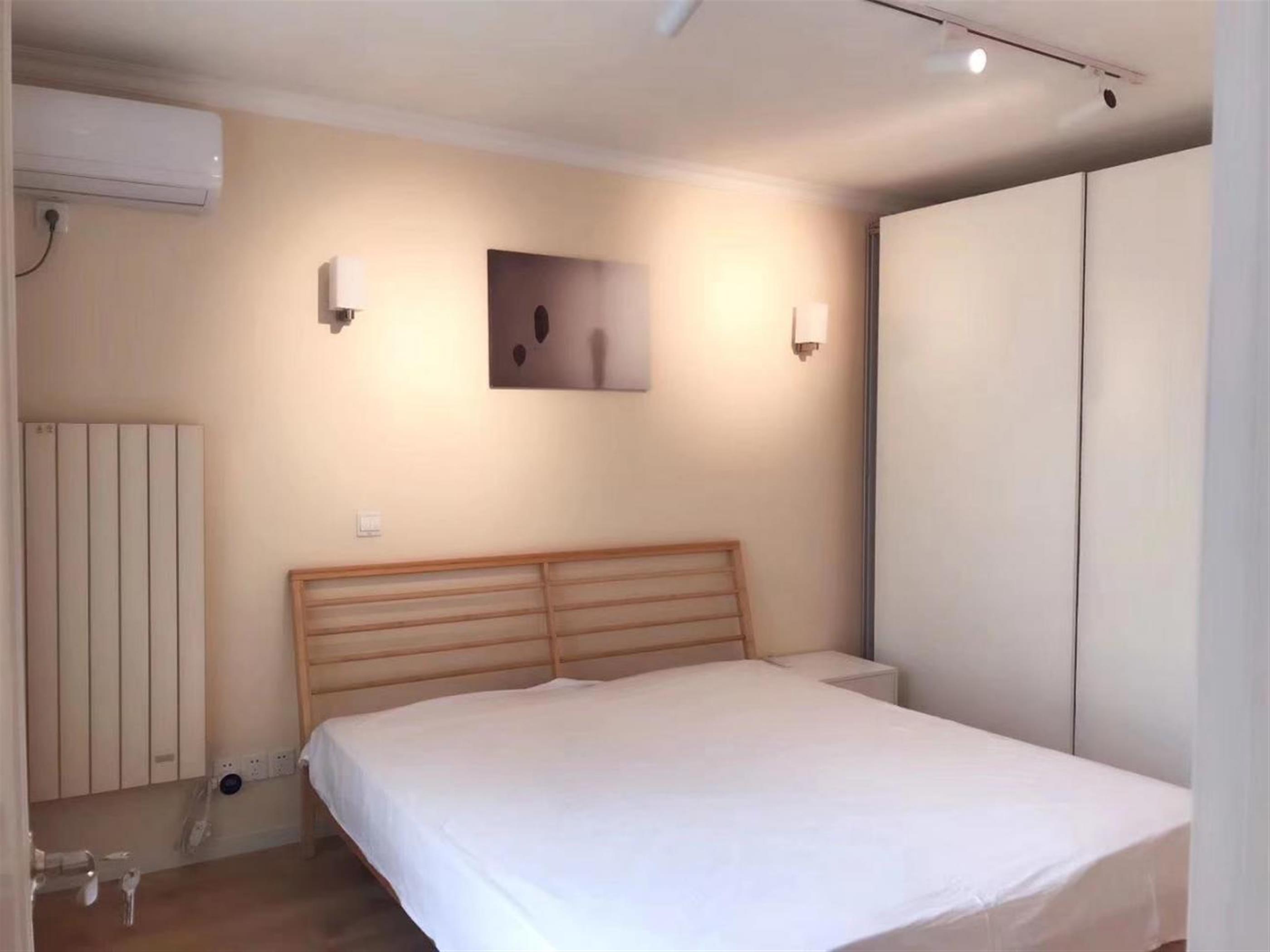 closet space in the bedroom Bright Spacious 1BR FFC Apt nr LN 9/12 & Jiashan Mkt for Rent in Shanghai