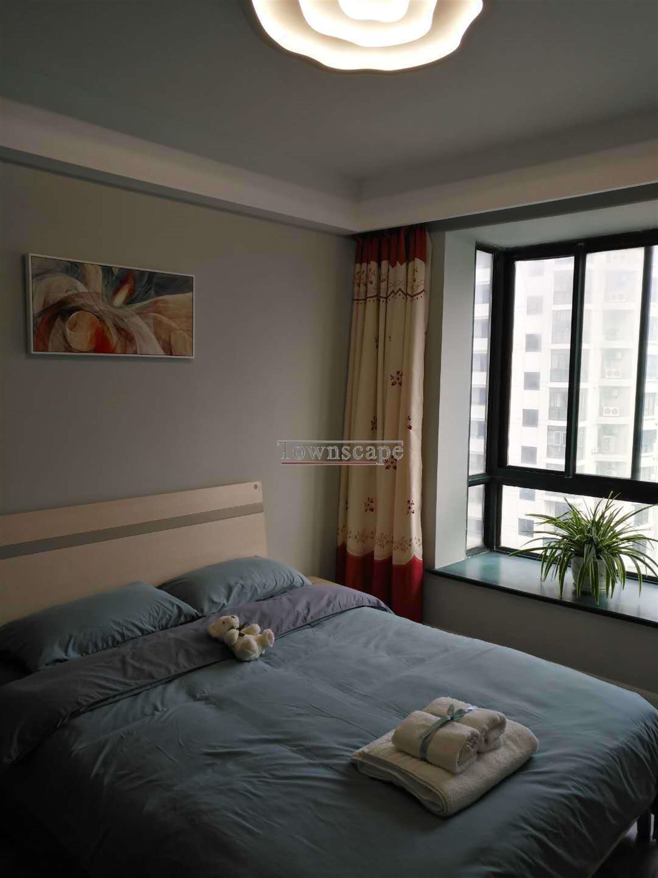 alcove windows Comfortable Xintiandi 2BR Apartment nr LN 8/10/13 for Rent in Shanghai