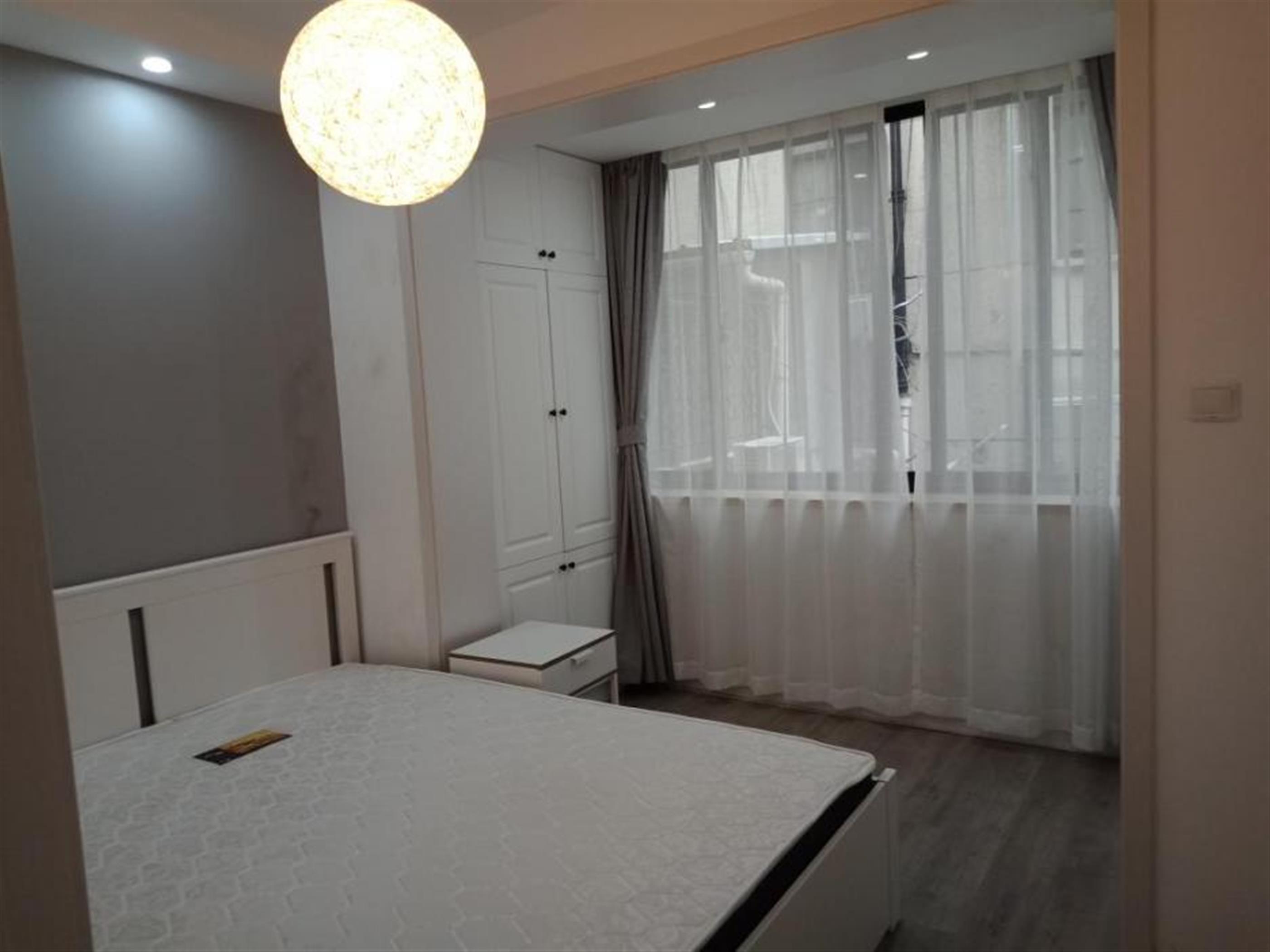 Renovated Cozy Budget 1BR Apt nr Jiangsu Rd LN2/11 for Rent i