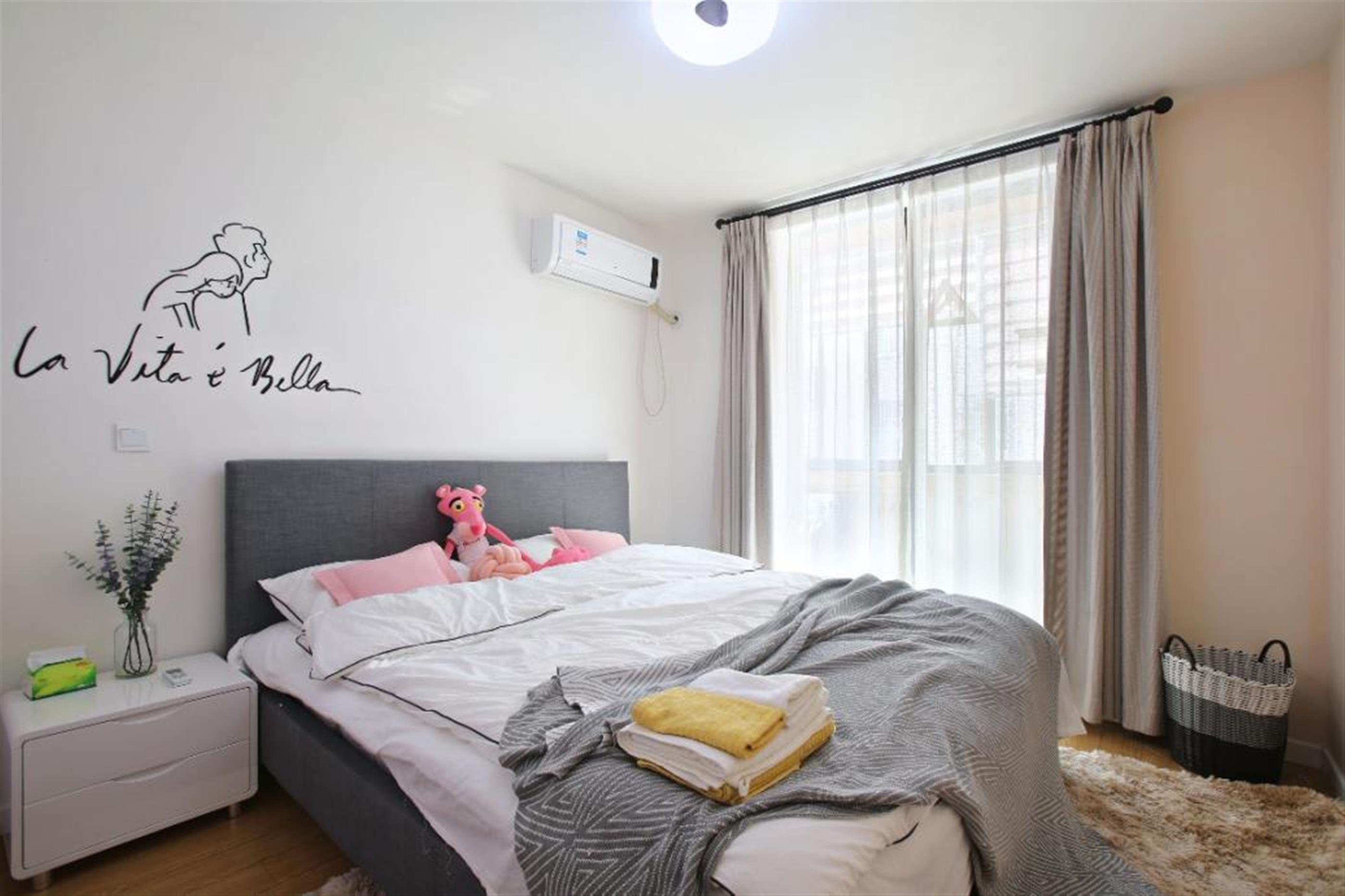 Bright bedroom Renovated Bright Modern 1BR FFC 2F Walk-up Apt nr LN1/7/9 for Rent in Shanghai