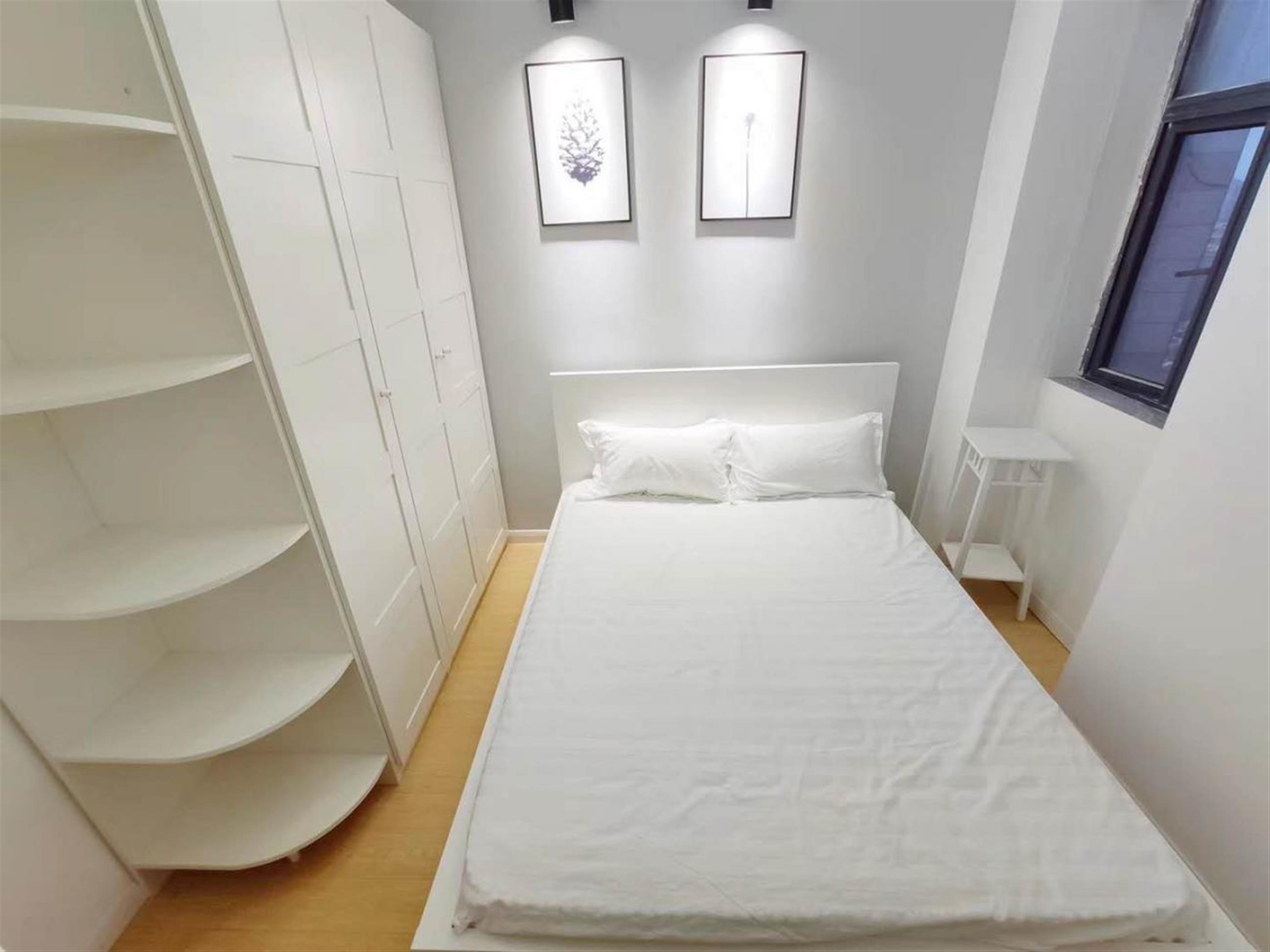 storage space Bright Clean Affordable Huaihai Road 2BR Apt Nr LN 1/10/12/13 for Rent in Shanghai