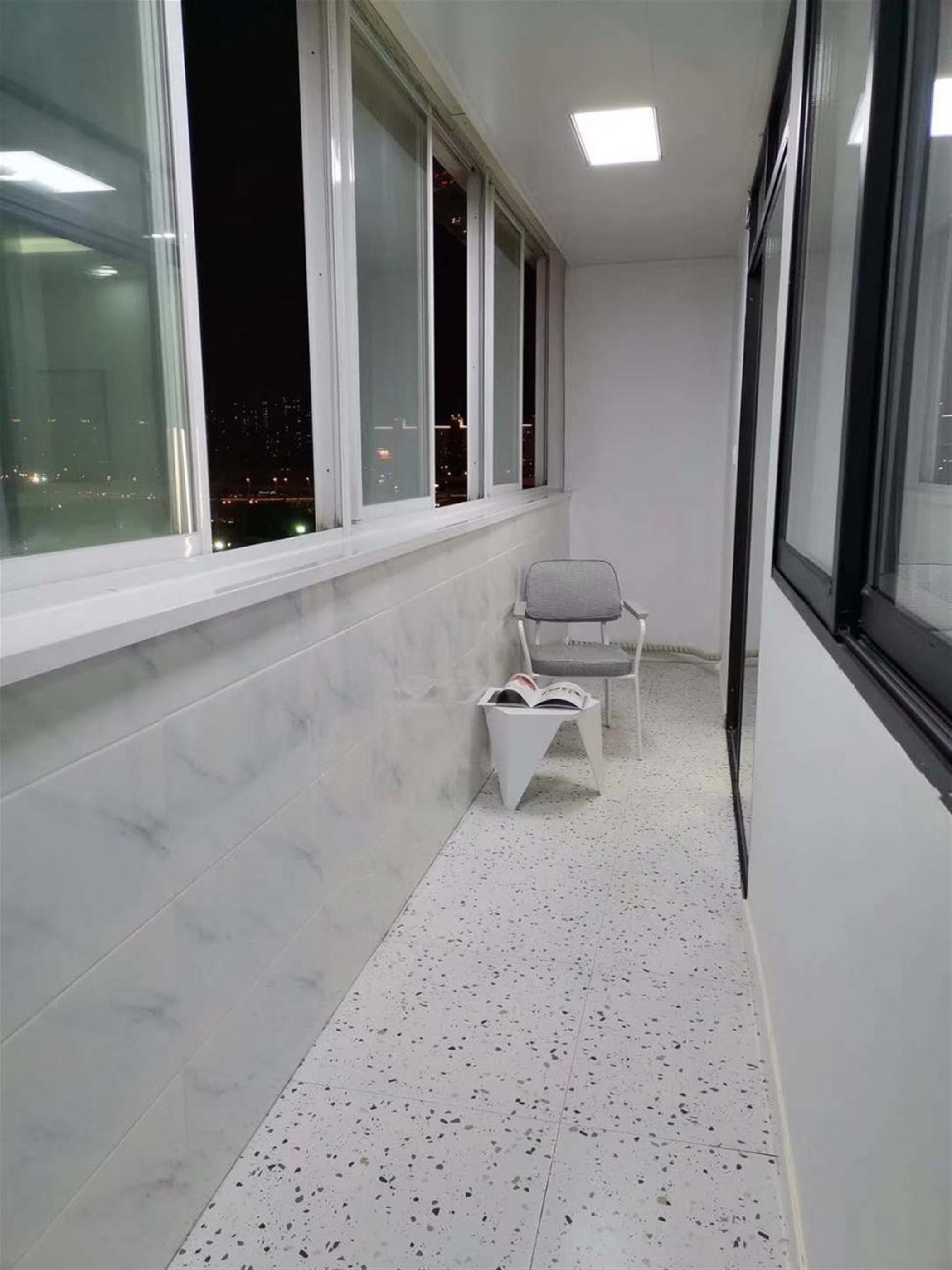 enclosed balcony Renovated Bright 2BR Apt Nr LN 1/4 in Shanghai for Rent
