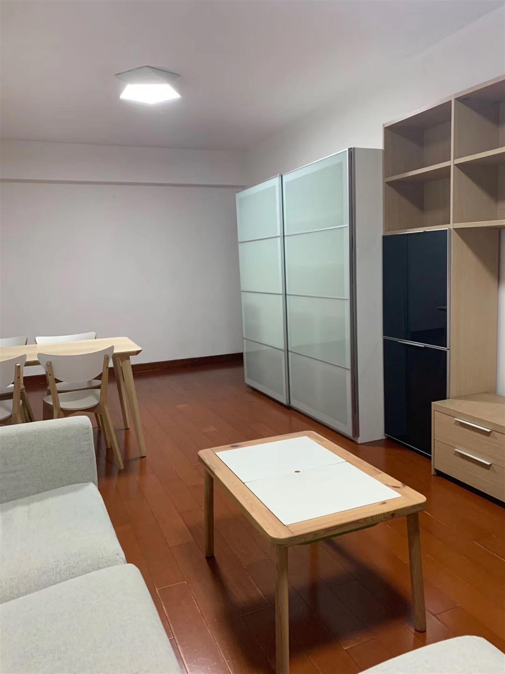 storage space Affordable 2BR Suzhou Creek Apartment Nr LN 1/12/13 for Rent in Shanghai