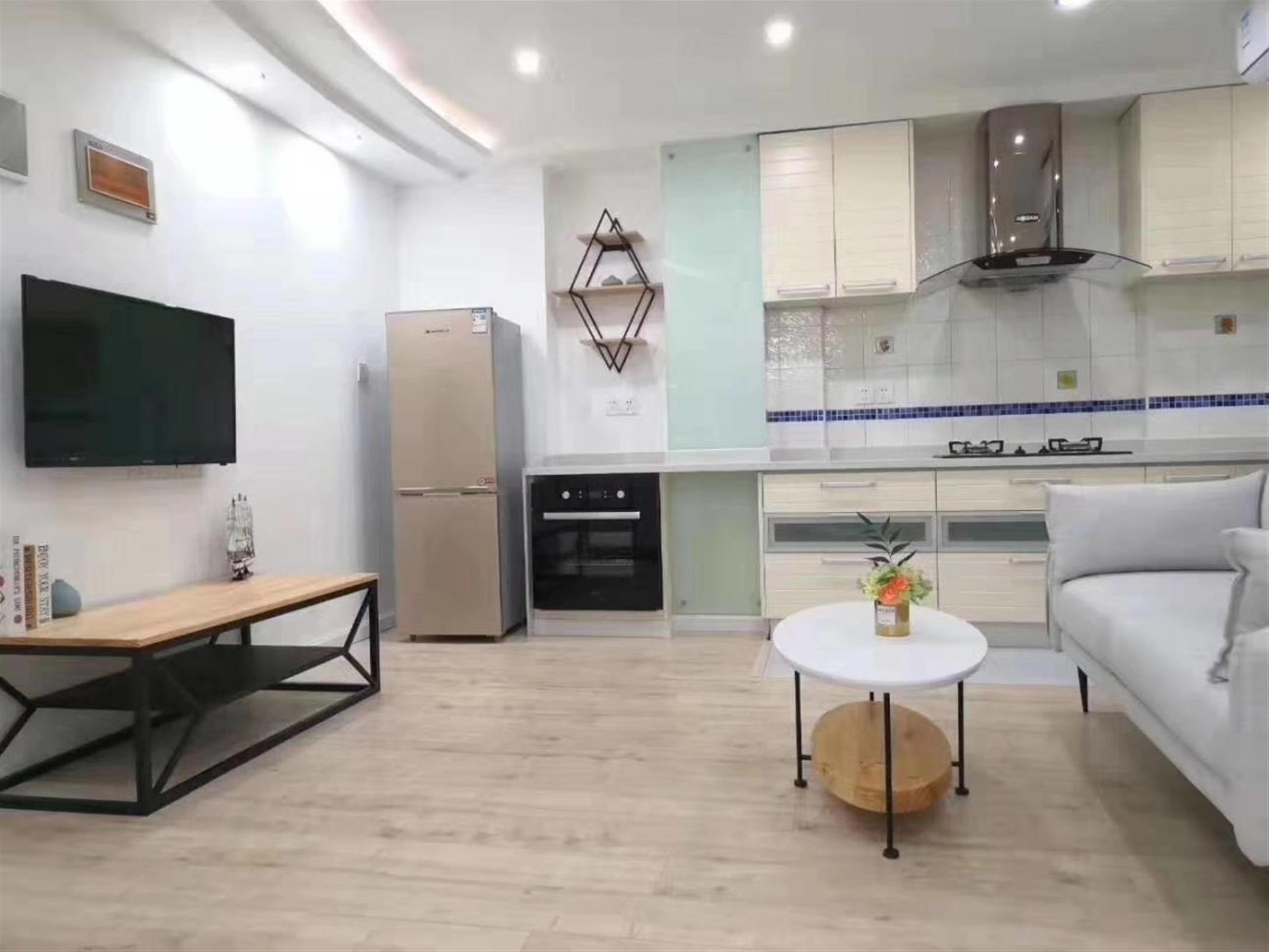 Open Kitchen Sleek Modern 1BR Apartment Nr LN 3/4 for Rent in Shanghai