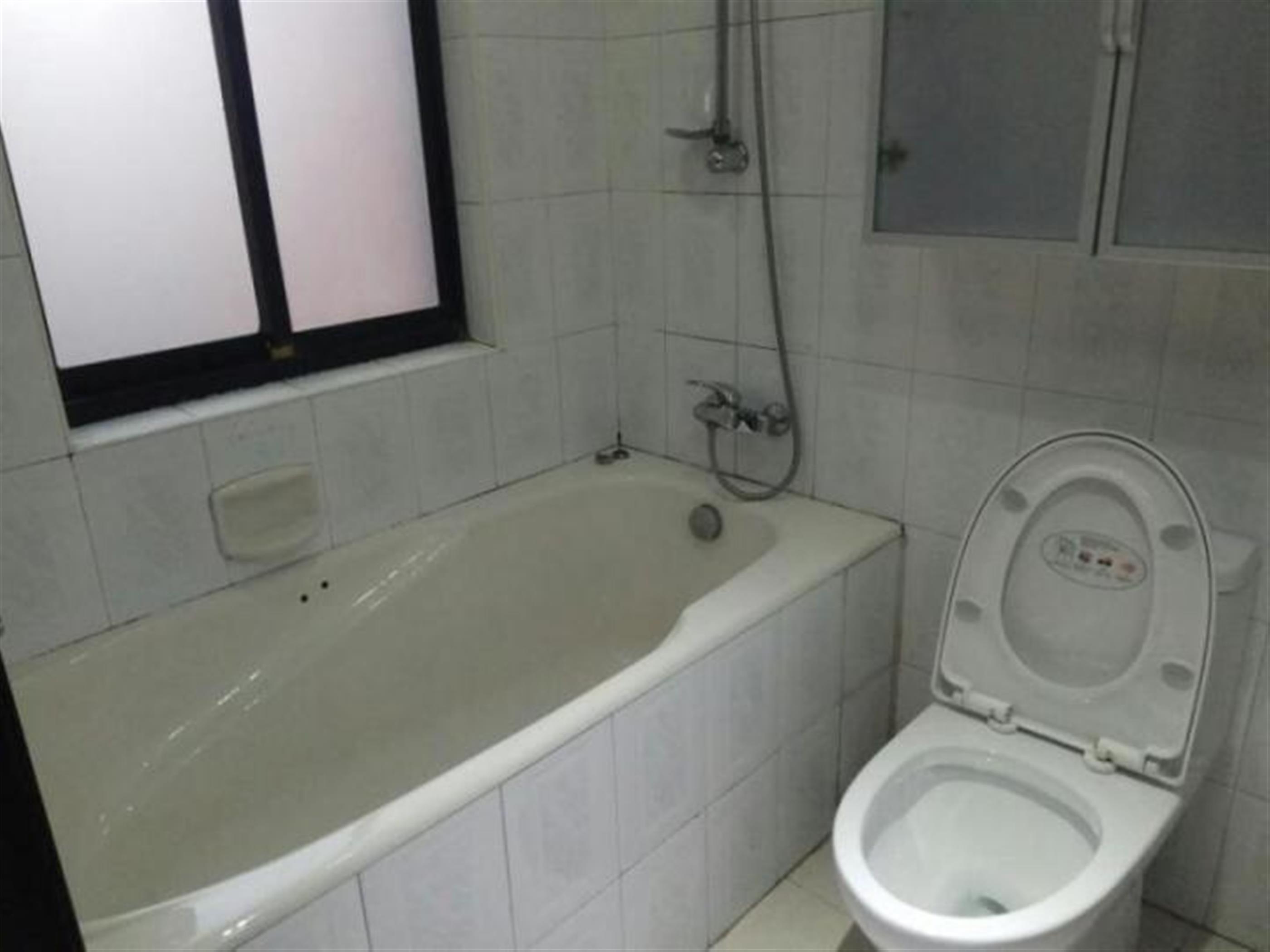 bathtub Bright Spacious 3BR 140sqm Zhongshan Park Apartment for Rent in Shanghai