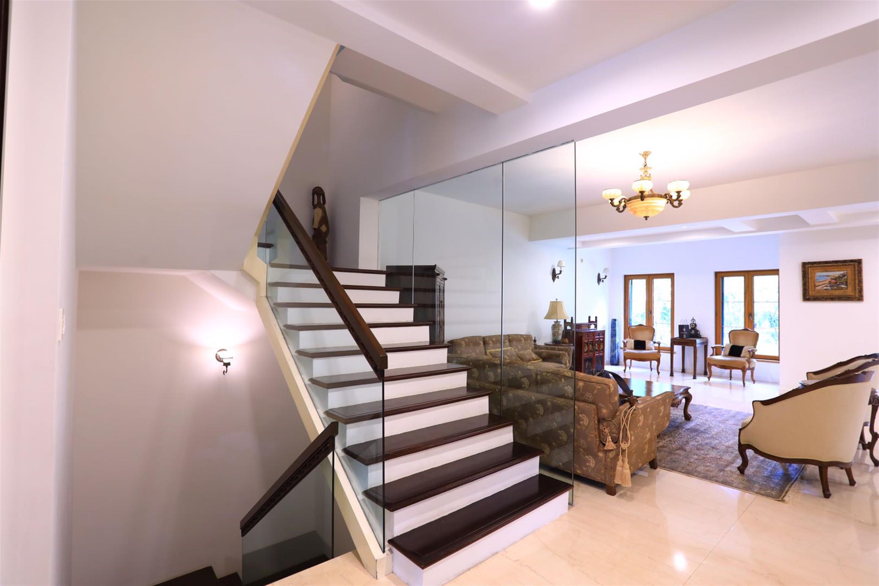 stairs Ultra-lux 3.5F, 3BR, 370sqm FFC Villa w Big Garden nr LN 1/10 for Rent in Shanghai