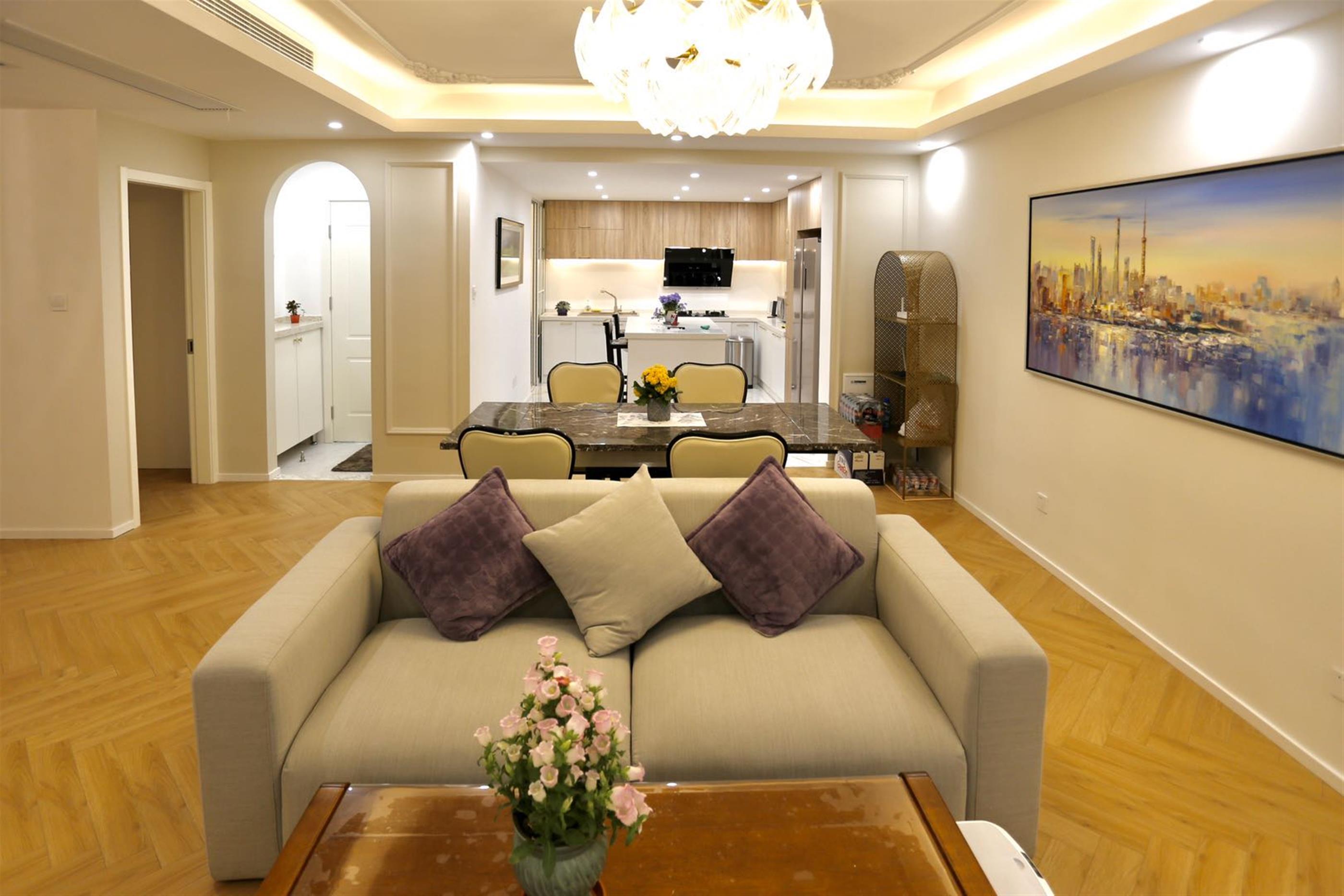 spacious living room New Modern Luxury Apartment nr LN 4/6 for Rent in Downtown Pudong Shanghai