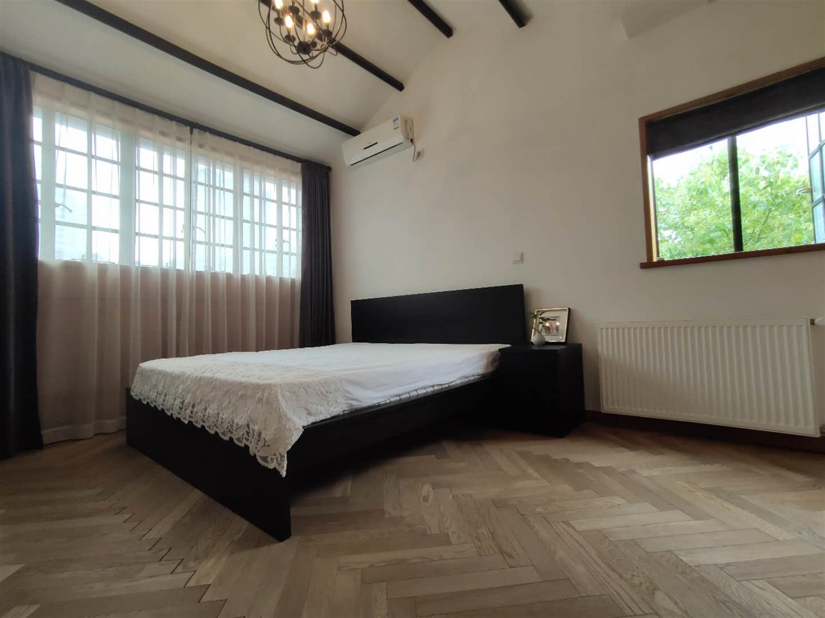 master bathroom Fabulous Top-floor 3BR FFC Lane House Apt Nr Ln 2/7 for Rent in Shanghai