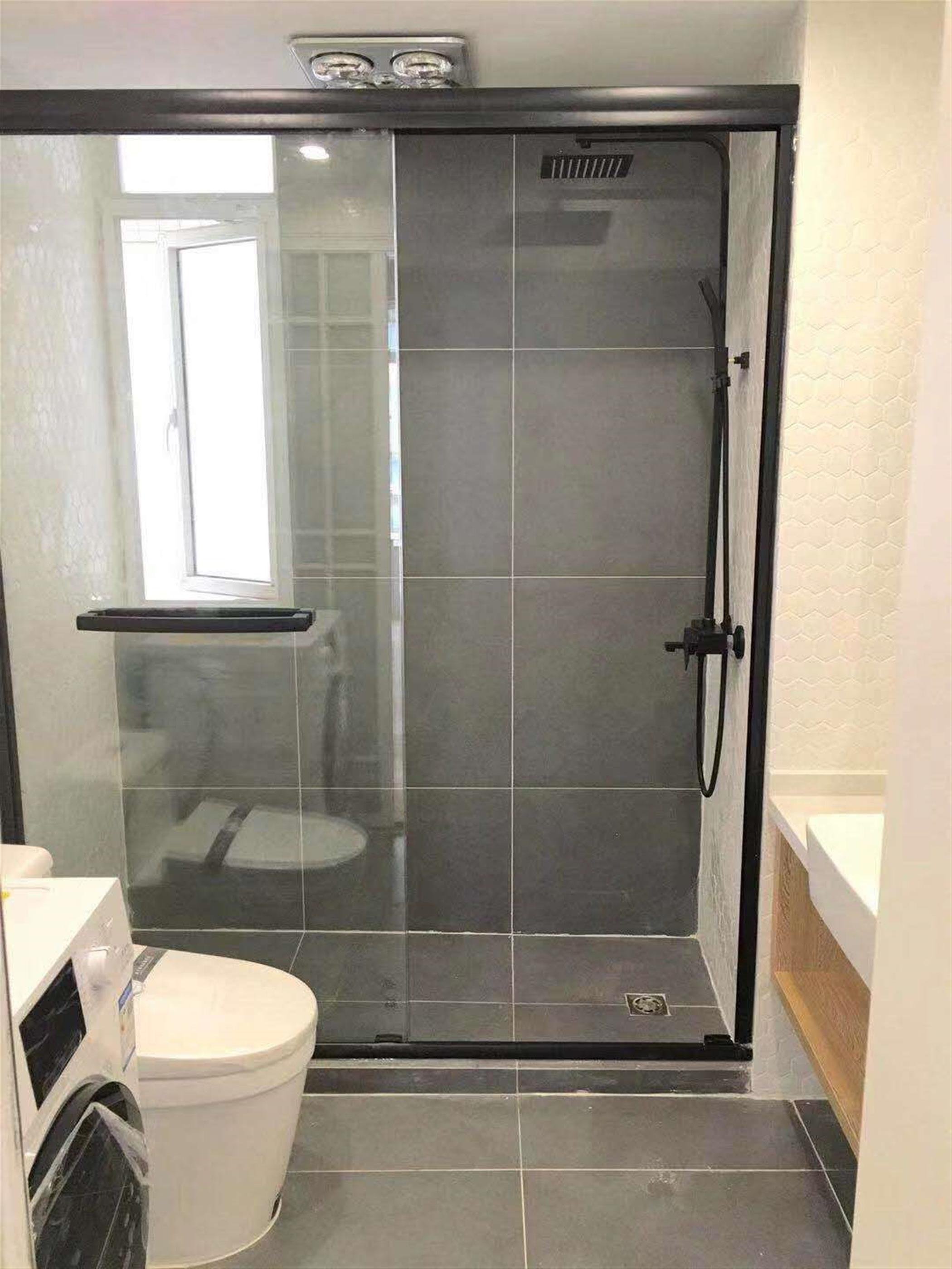 new bathroom Convenient Newly-Renovated 2BR FFC Xinghua Rd Apt Nr LN 10/11 for Rent in Shanghai