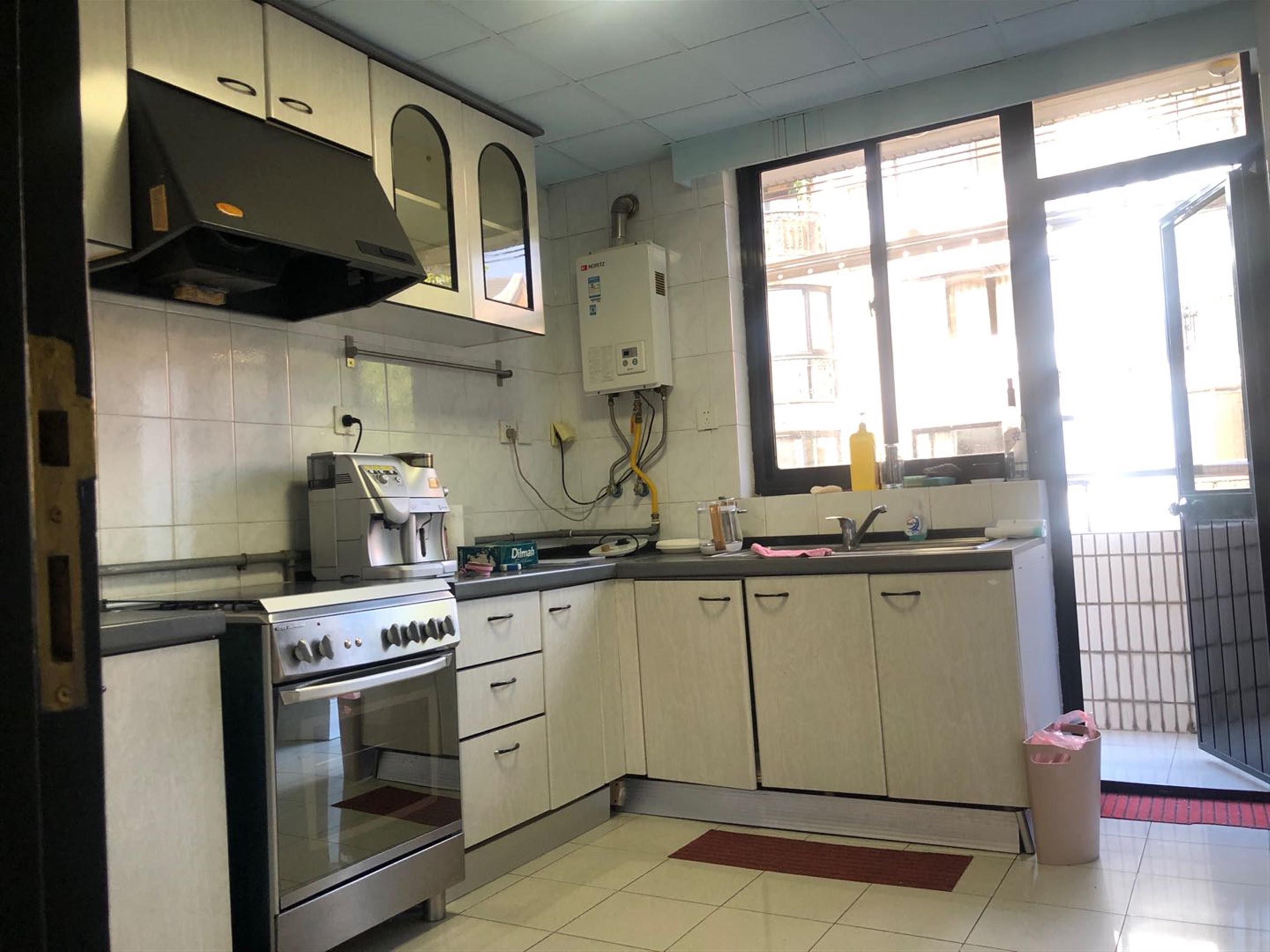 large kitchen area Large 3BR FFC Lane House Office/Apt Nr LN 10/11 for Rent in Shanghai