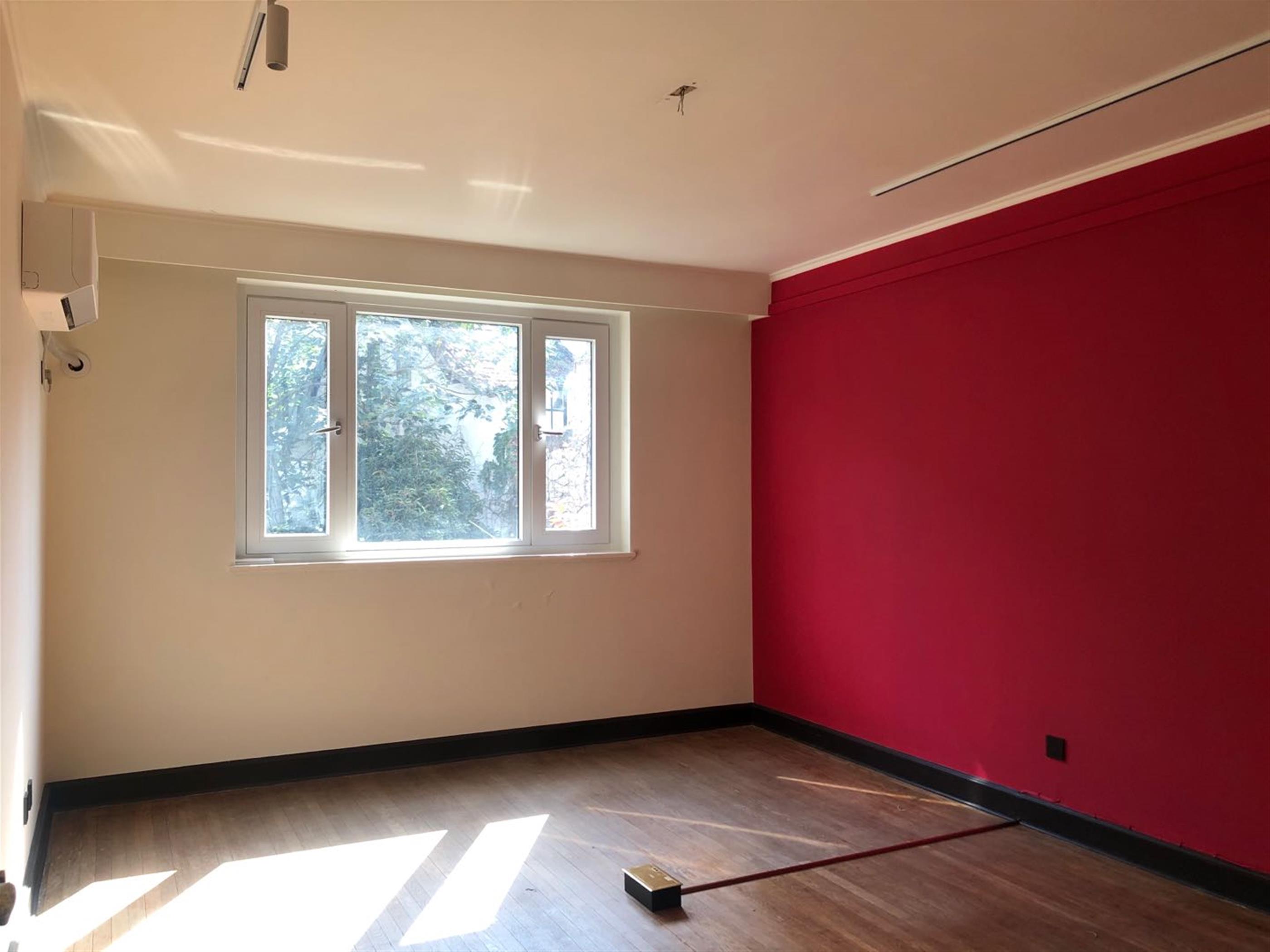 bright rooms Large 3BR FFC Lane House Office/Apt Nr LN 10/11 for Rent in Shanghai