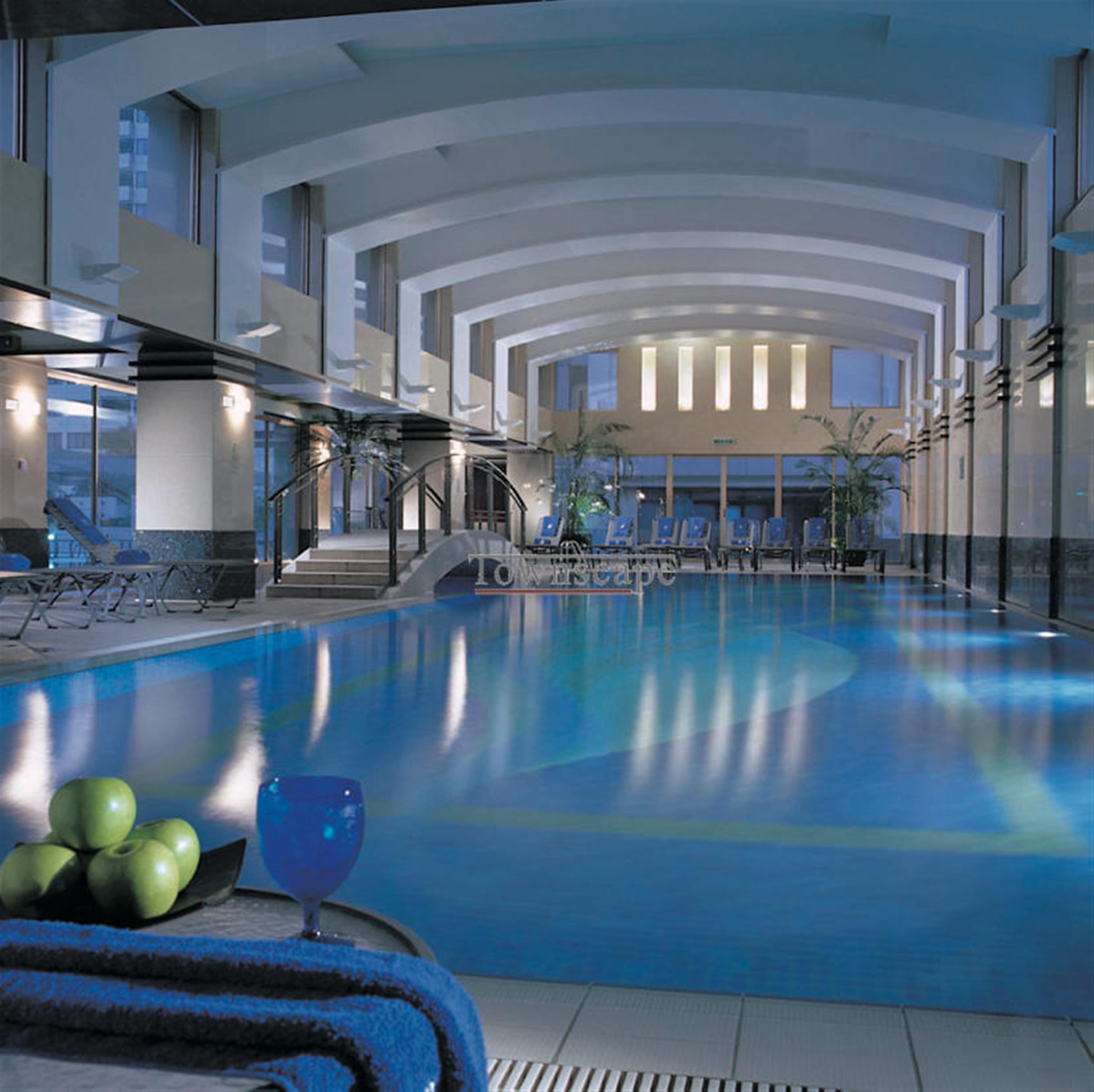 Indoor swimming pool Deluxe Luxury 4BR Jing’an Service Apartments Nr LN 2 for Rent in Shanghai