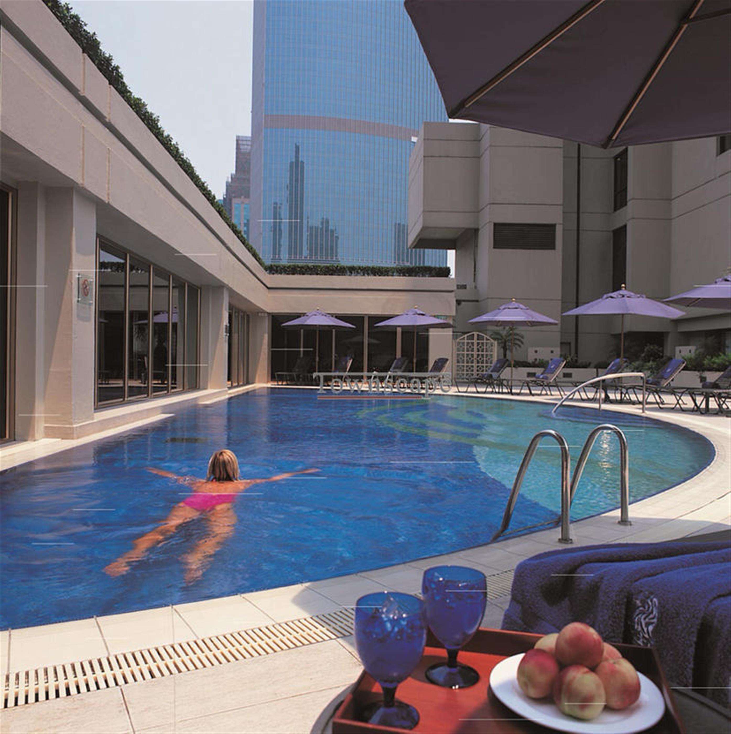 Outside swimming pool Deluxe Luxury 4BR Jing’an Service Apartments Nr LN 2 for Rent in Shanghai