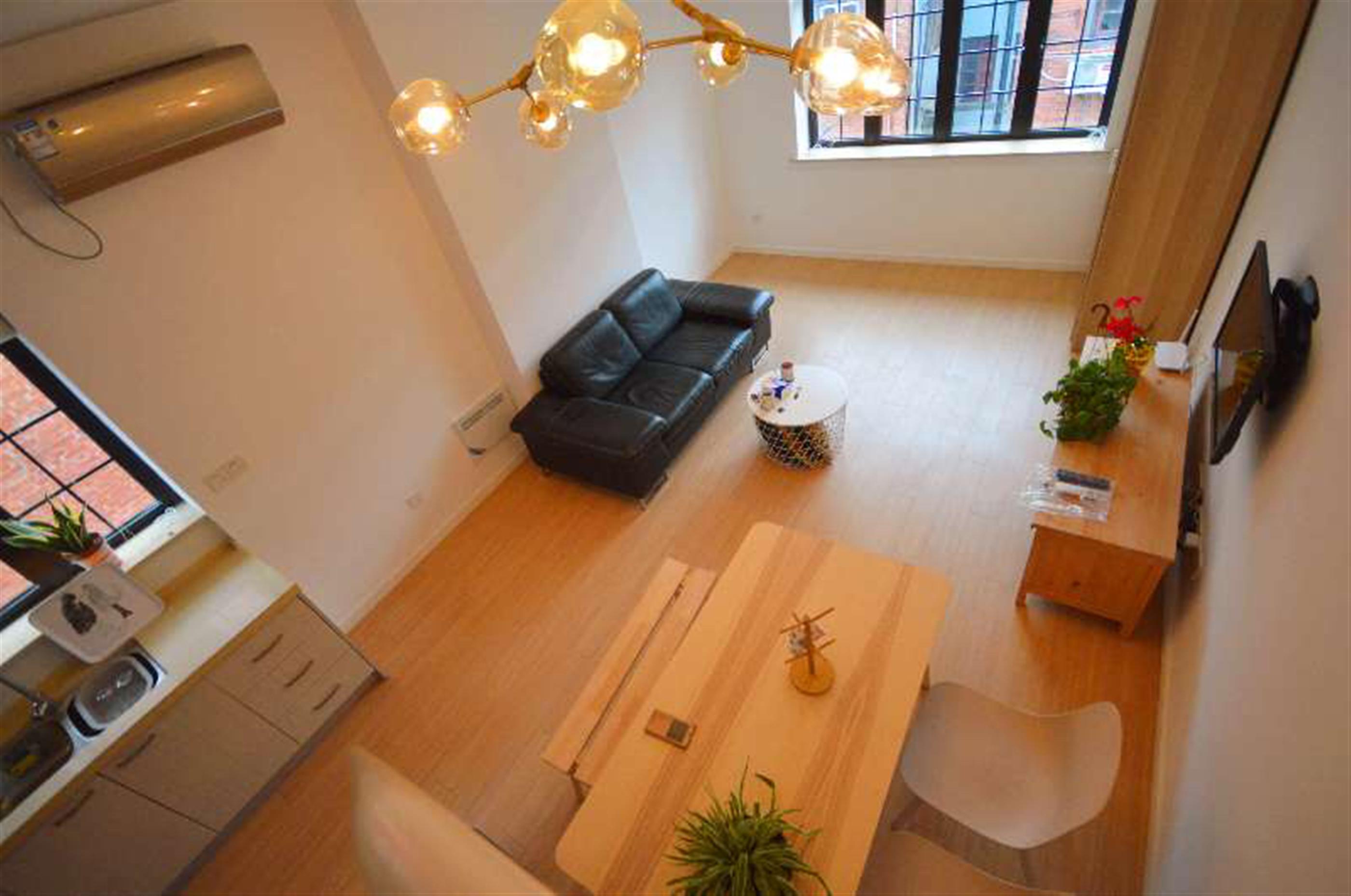 high ceiling Fantastic Location, Duplex FFC Apt Nr LN 1/9/10/12/13 for Rent in Shanghai