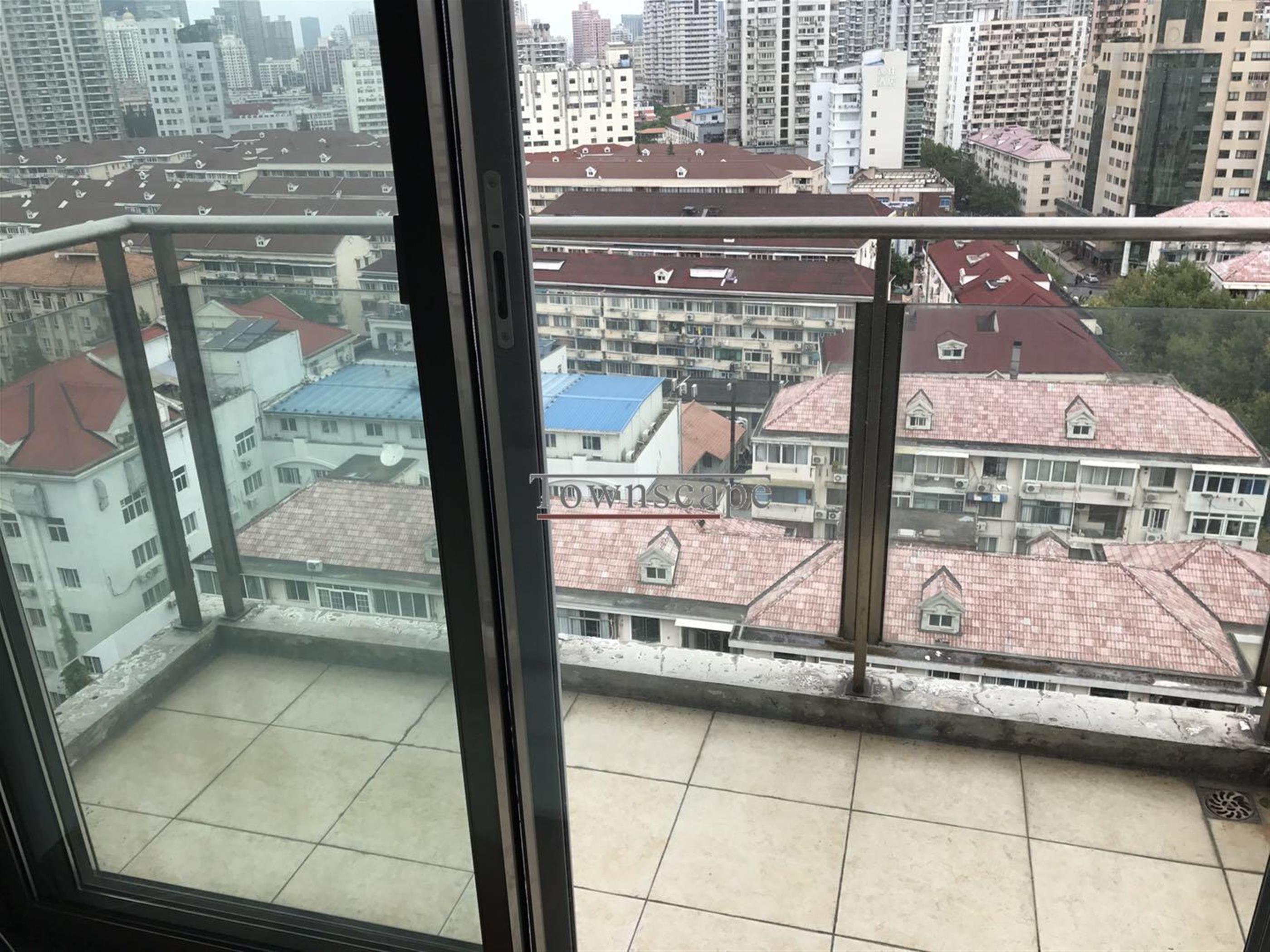 Great Views Fantastic Xinhua Road Apt Nr LN 3/4/10/11 for Rent in Shanghai