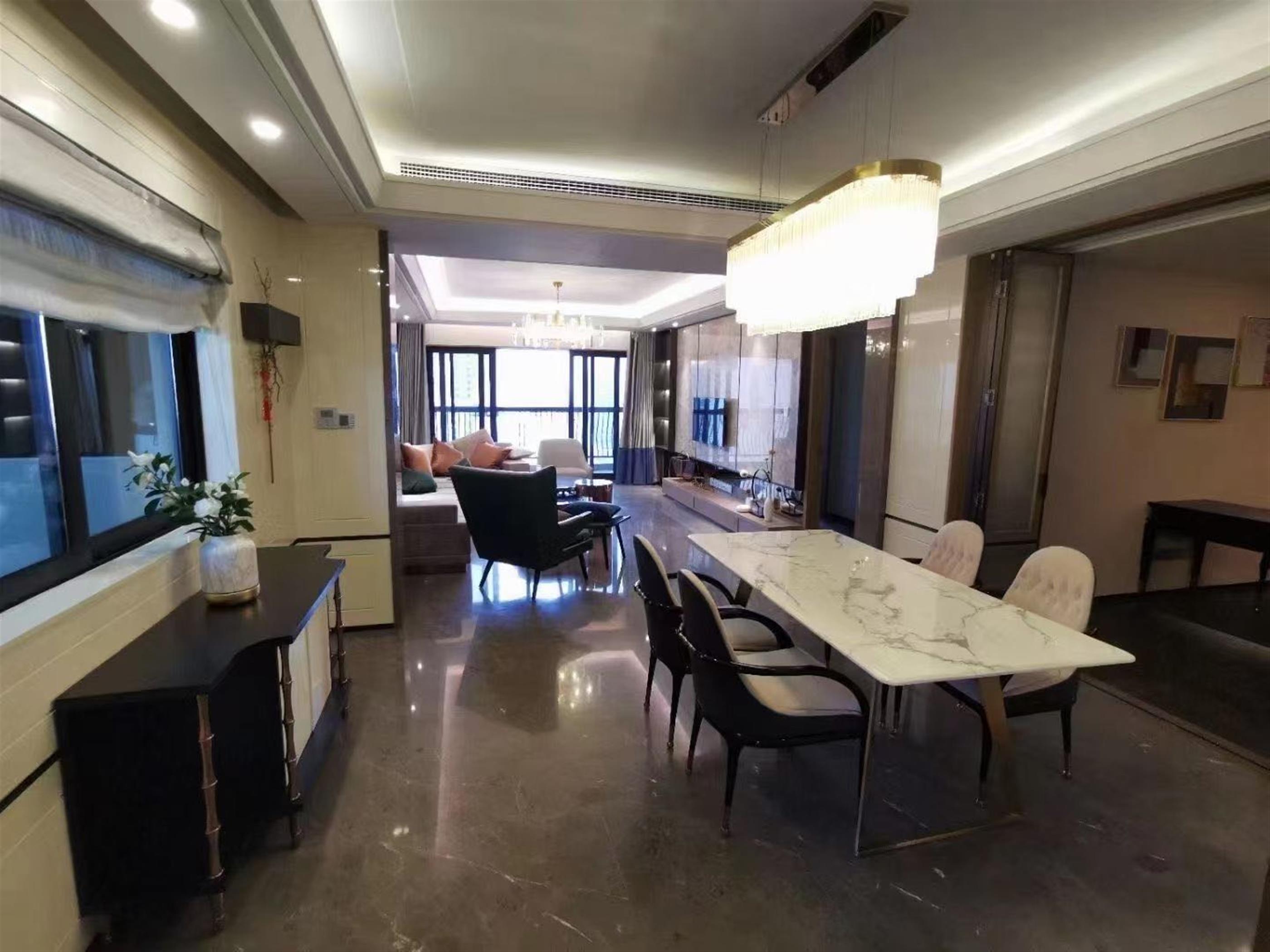 New Spacious Convenient Lux 3BR Gubei Apartment nr LN 2/15 fo