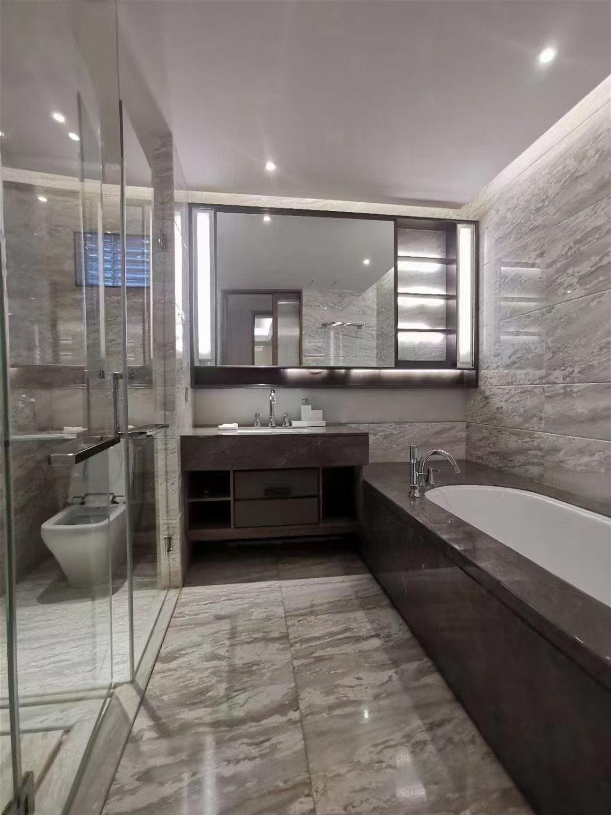 bathroom New Spacious Convenient Lux 3BR Gubei Apartment nr LN 2/15 for Rent in Shanghai