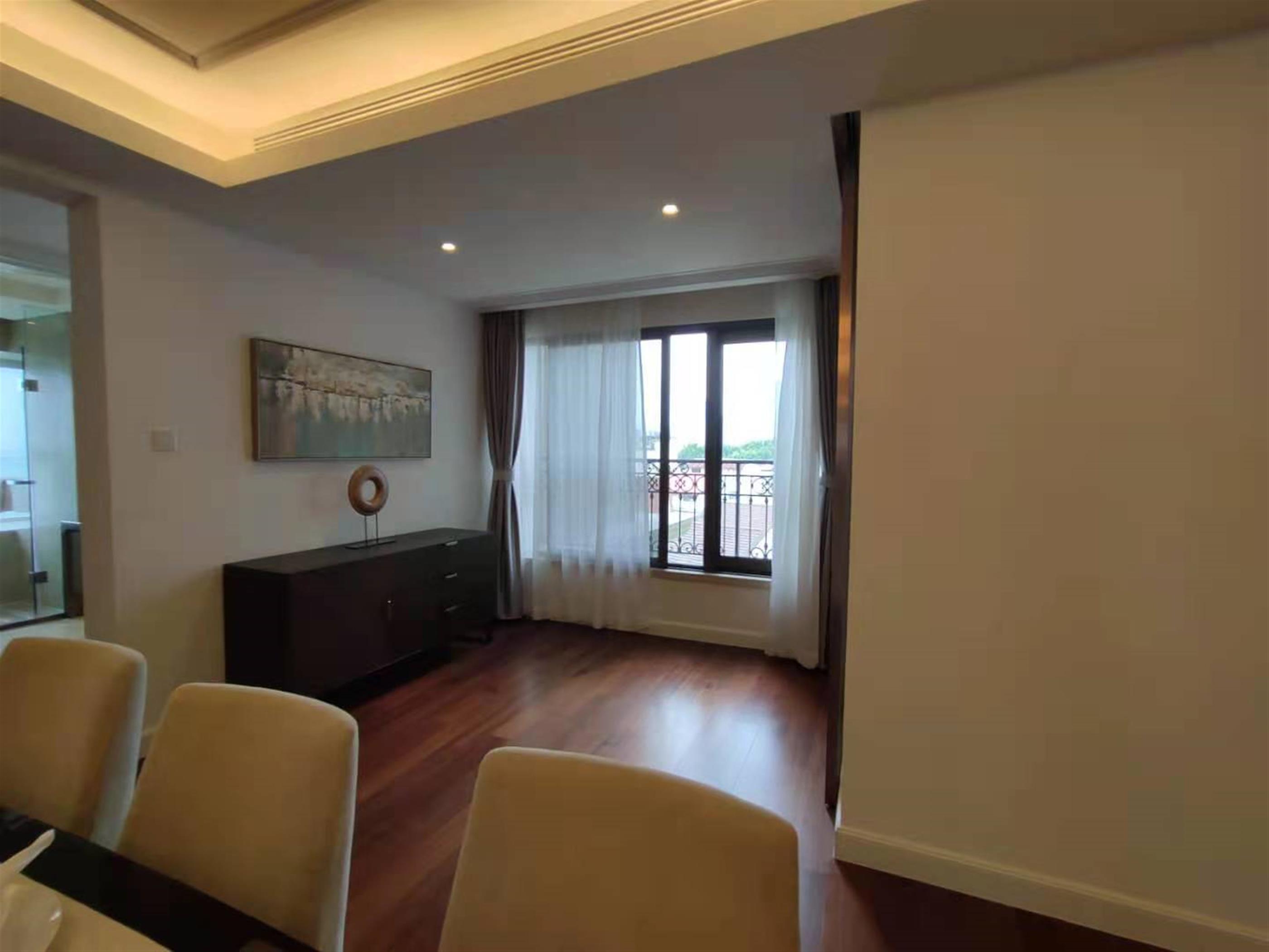 dining area Luxurious FFC 3BR+Office Service Apartment nr LN 1/9/10/12 for Rent in Shanghai