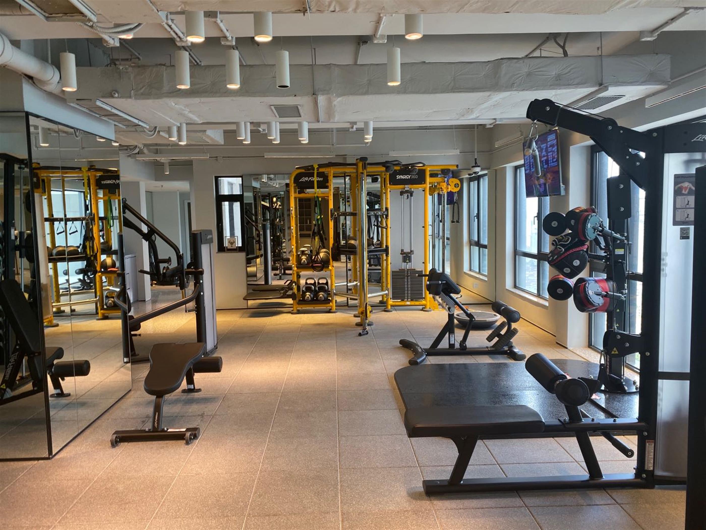 Gym Modern Zhongshan Park 1BR Service Apartment nr LN 2/3/4 for Rent in Shanghai