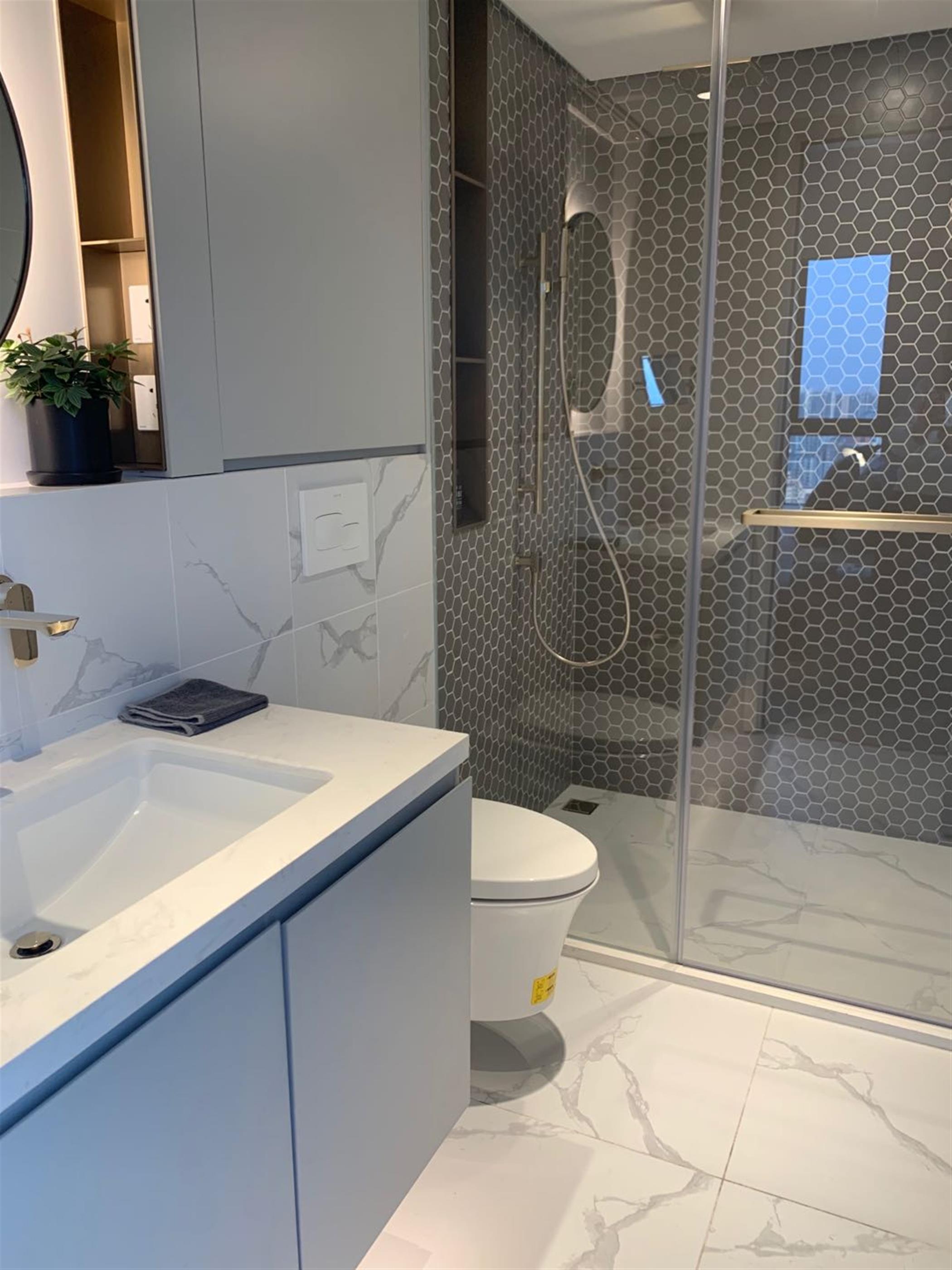 master en-suite bathroom Modern Zhongshan Park 2BR Service Apartment nr LN 2/3/4 for Rent in Shanghai