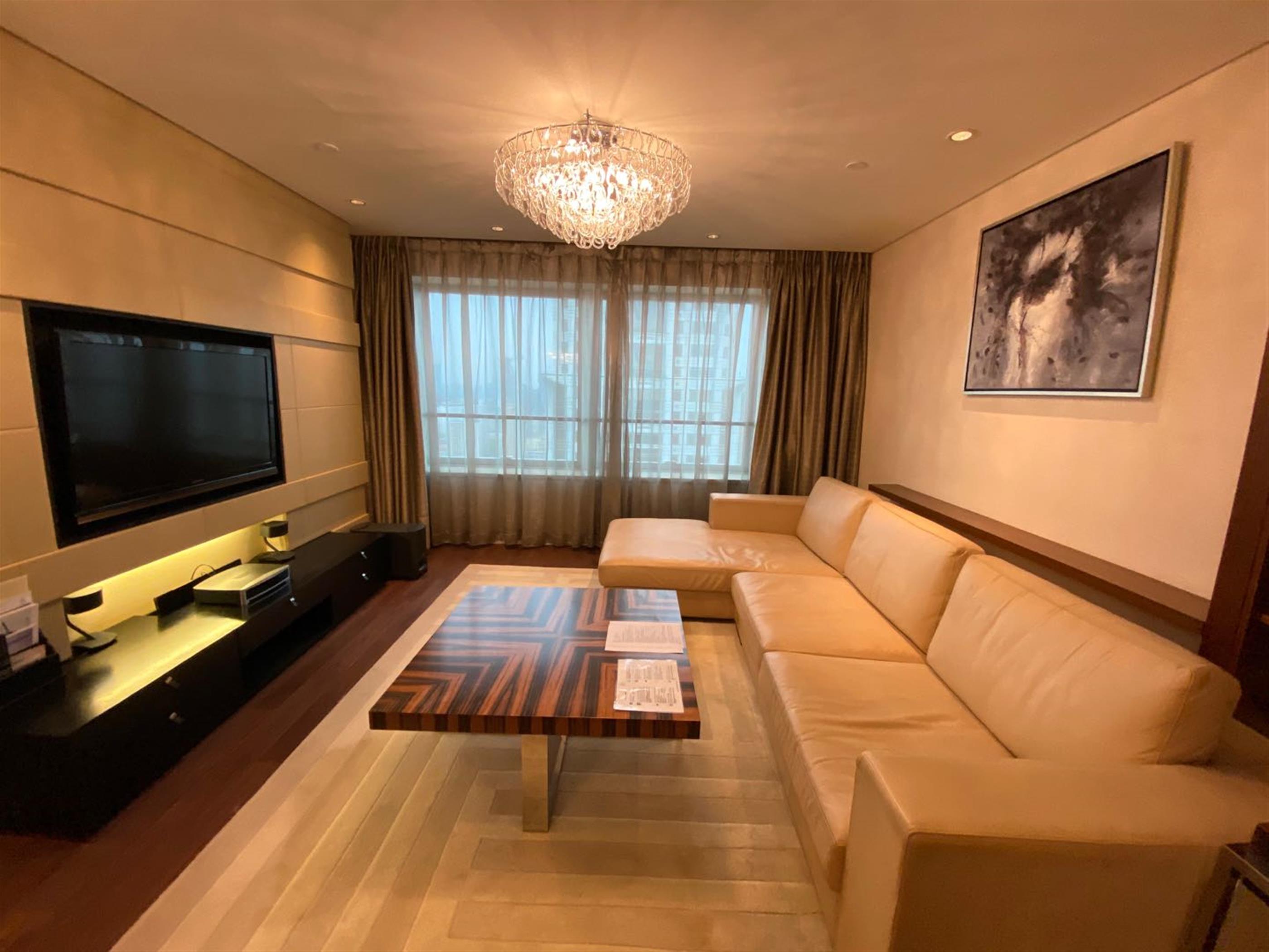 open living room Jumbo Huaihai Rd 3BR Service Apartments nr LN 1 for Rent in Shanghai