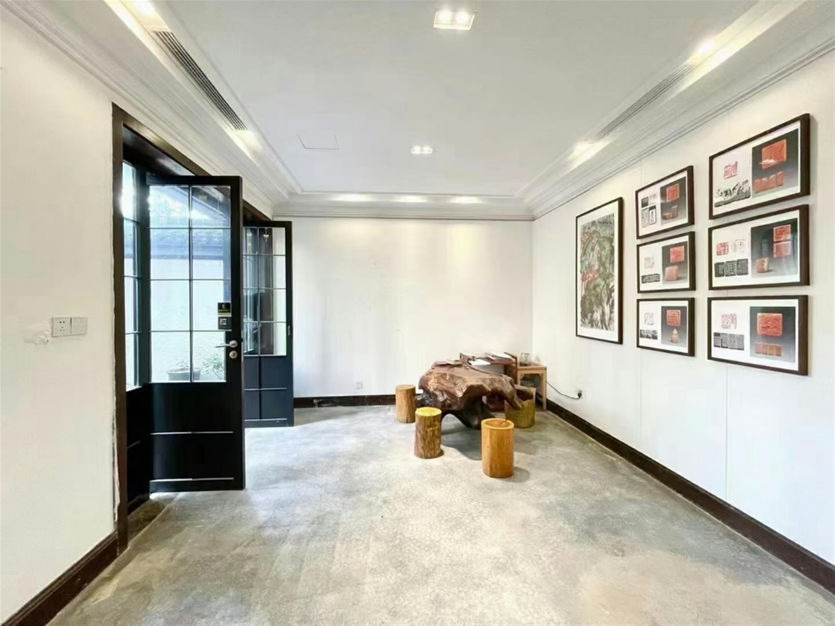 Multi-function room 2 Multi-use 3-floor 11 Room Independent Villa/Office for Rent in FFC Shanghai