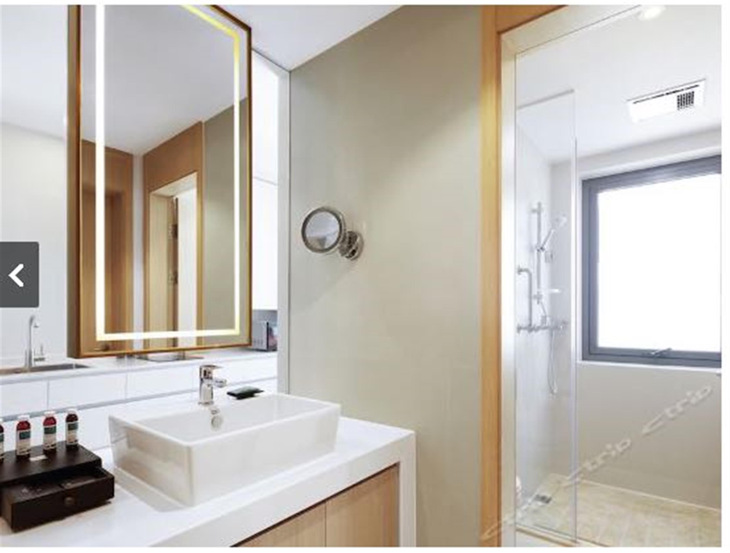 Bright Bathroom New Bright Convenient 2BR Putuo Service Apartments nr LN 13/15 for Rent in Shanghai