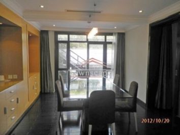 picture 2 Large Villa w Floor Heating and Garden in Honqiao Golf Villa