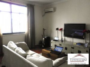 80 sqm antique apartment on hengshan road