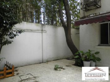 picture 4 House with 120 sqm garden near metro line 1