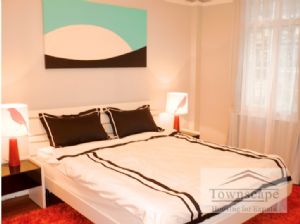 Nice renovated antique apartment near metro line 2