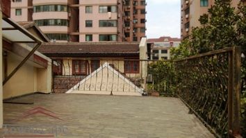 picture 12 5BR lane house with high ceiling and large terrace