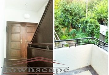 picture 4 2BR Antique apt w balcony on Wuyuan rd