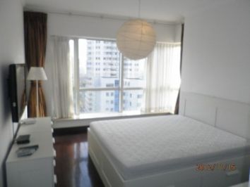 picture 1 Large Bright 3 Bedroom Apartment with South Facing Balcony