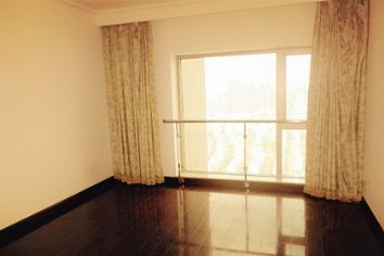 picture 5 Huge and bright 3BR apartment in centre of Shanghai