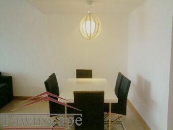 picture 5 Cozy 166m² 2br apt with balcony