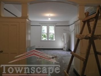 picture 3 Renovate large 3BR spacious apartment  Former French Concess