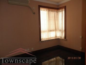 picture 6 spacious 5br highrise apartment in downtown Pudong