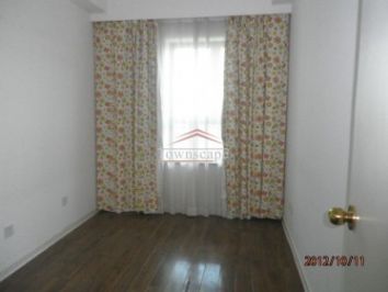 picture 7 3 Bedroom 130sqm Apartment for Rent in Beautiful Ambassy Cou
