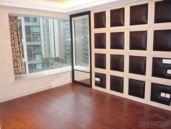 picture 1 luxury 3BR apt in Dynasty Garden