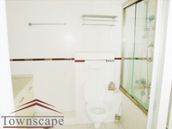 picture 3 Huge Bright 3br with terrace Shanxi nan lu 1and10 by1min wal